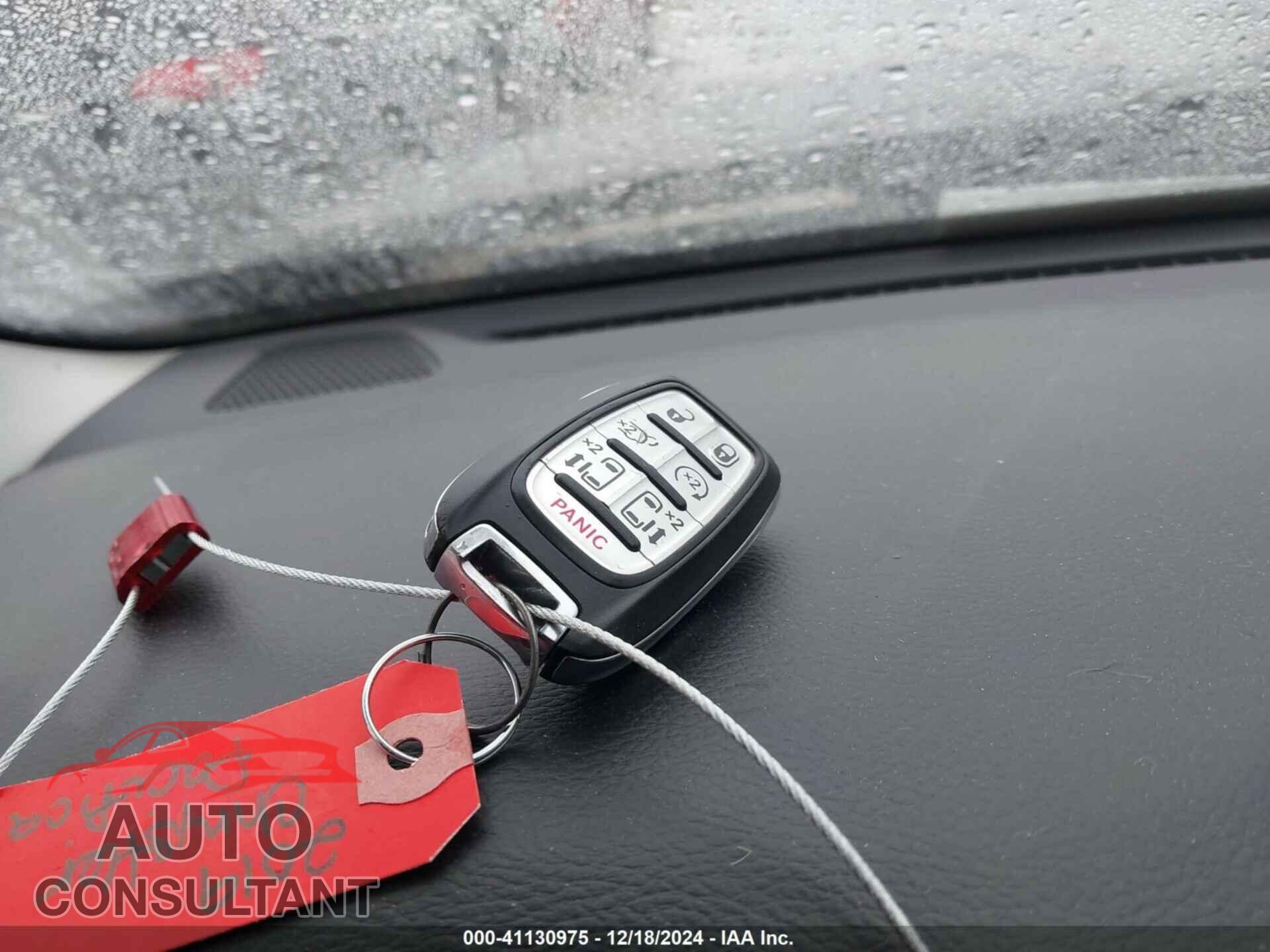 CHRYSLER PACIFICA 2019 - 2C4RC1BGXKR715357