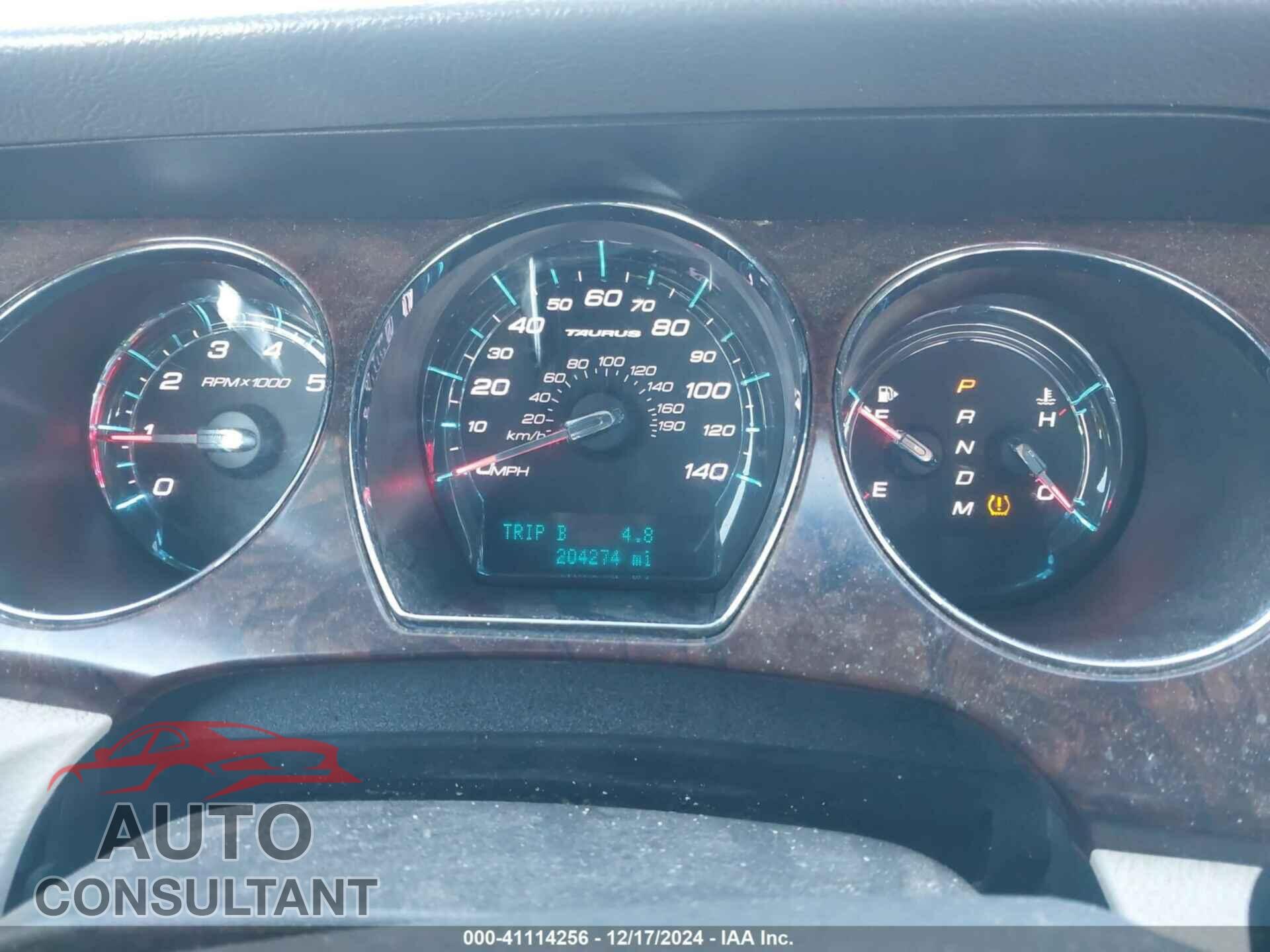 FORD TAURUS 2011 - 1FAHP2EW4BG172863