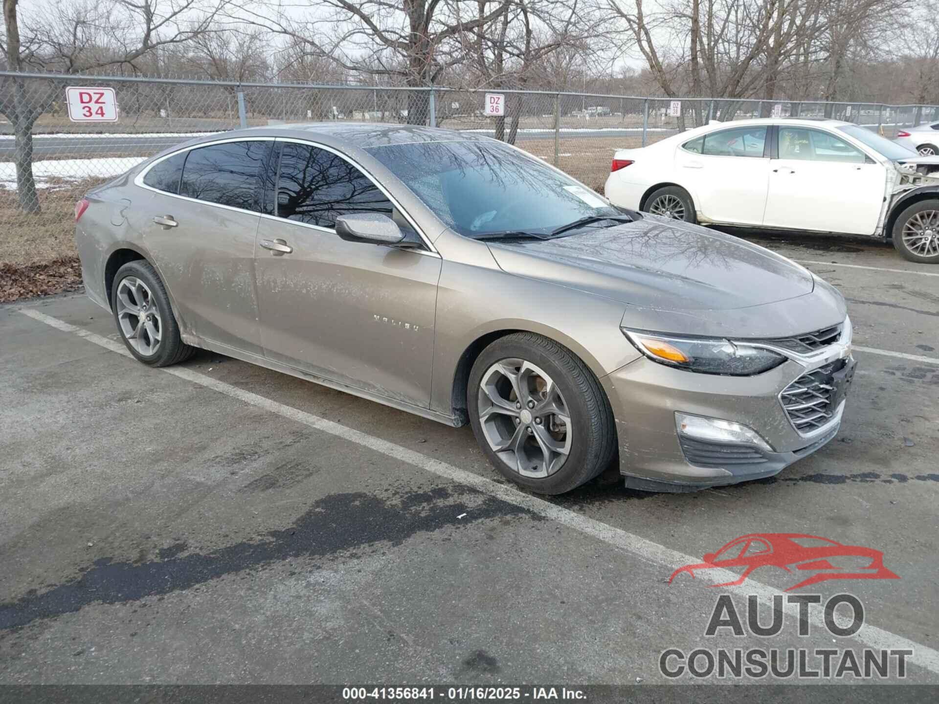 CHEVROLET MALIBU 2020 - 1G1ZD5STXLF128613