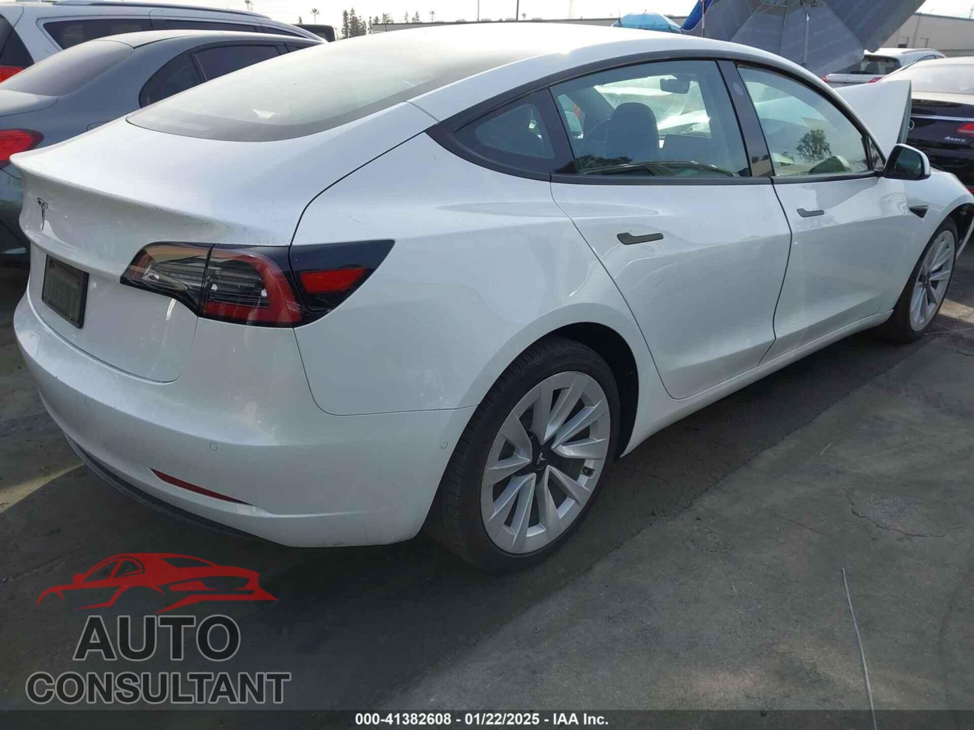 TESLA MODEL 3 2021 - 5YJ3E1EAXMF065967