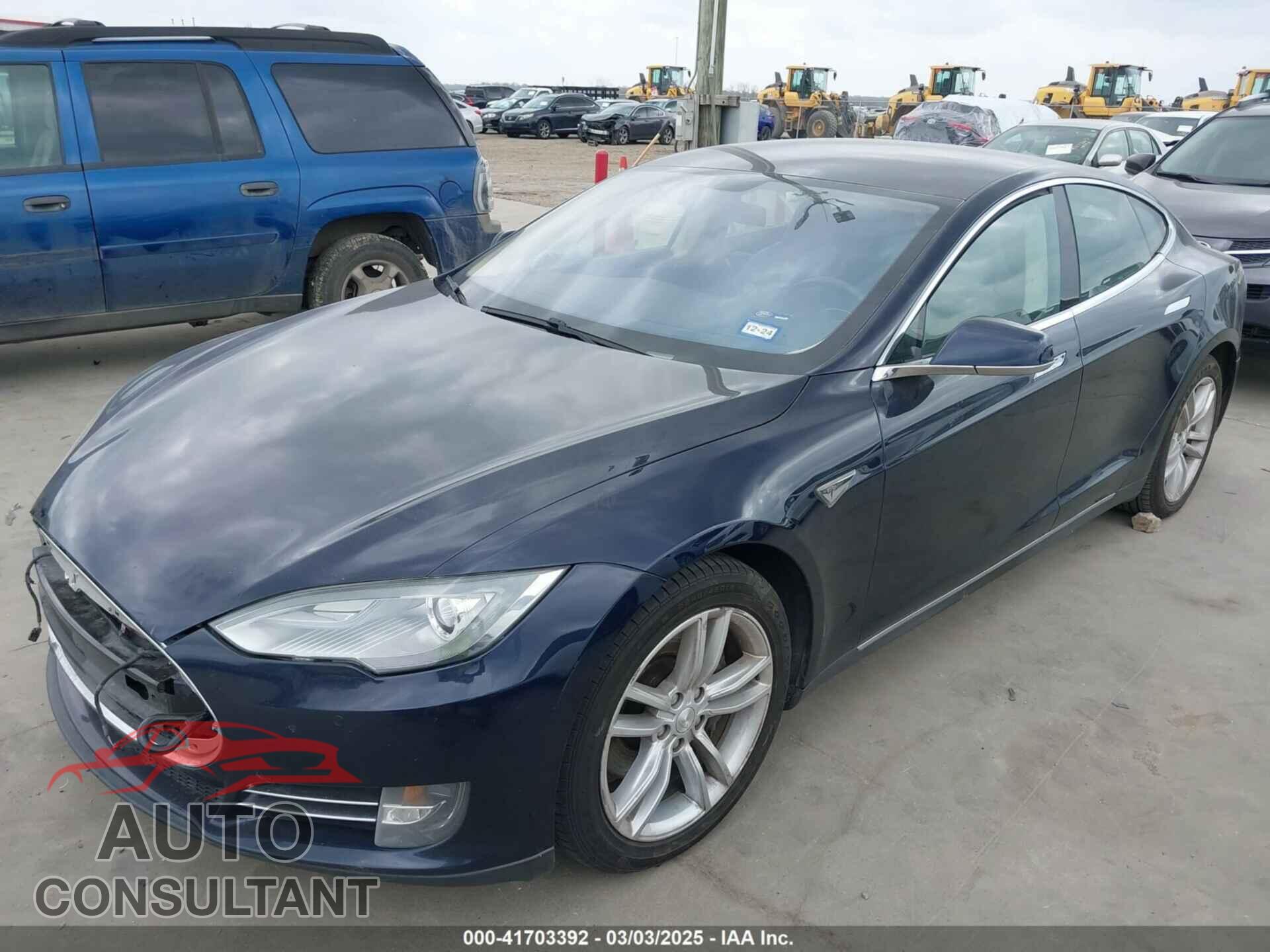 TESLA MODEL S 2014 - 5YJSA1H19EFP51132