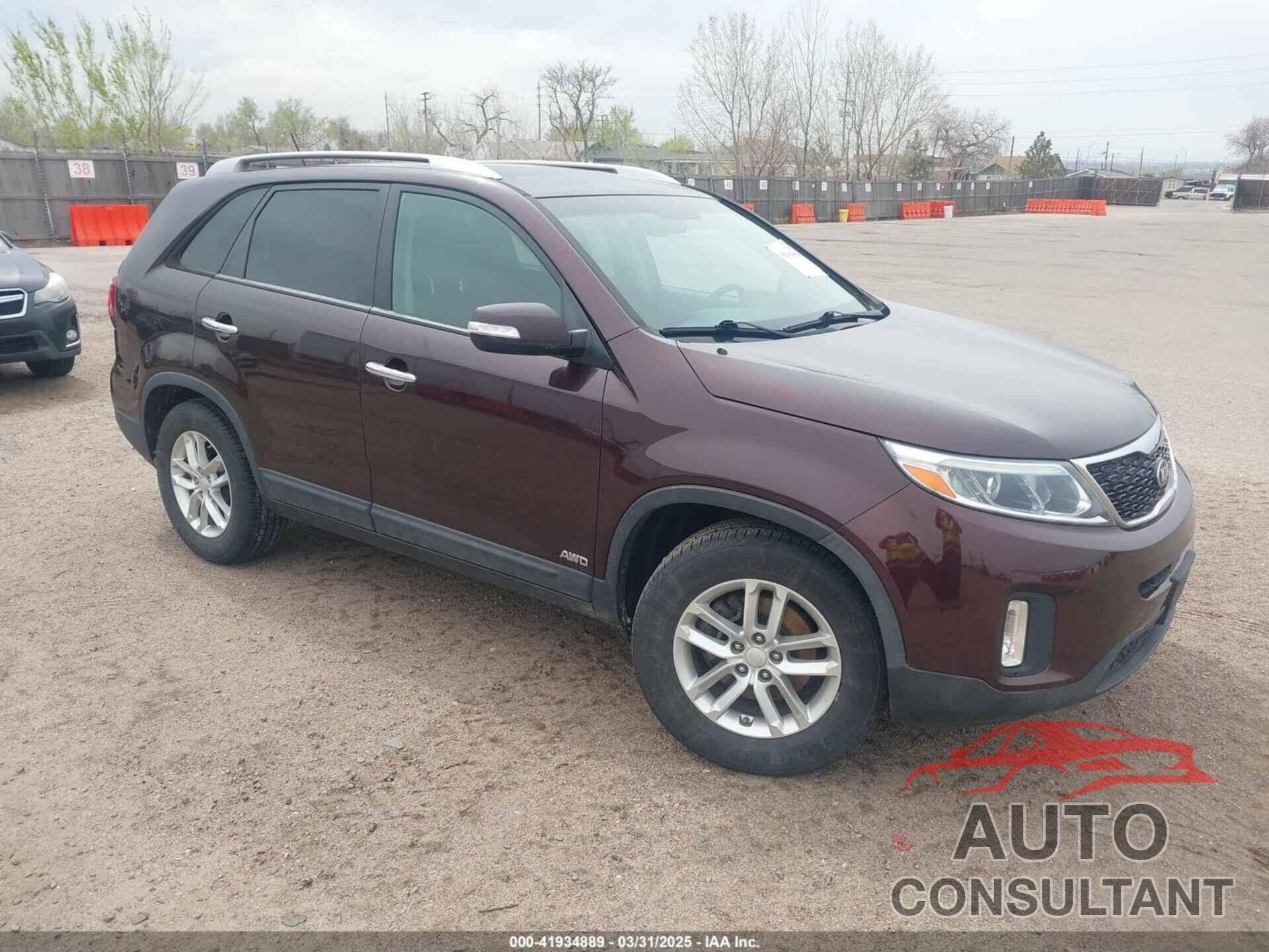 KIA SORENTO 2015 - 5XYKTCA69FG571798
