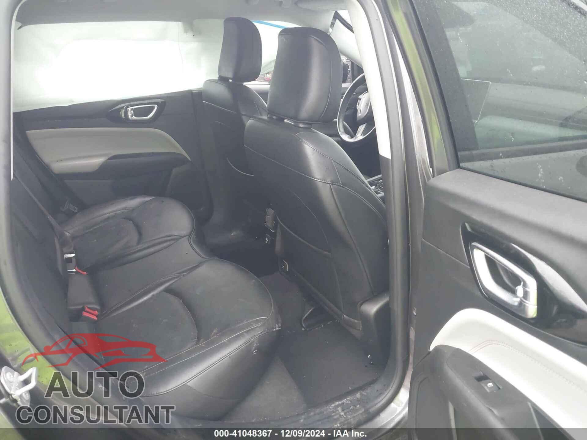 JEEP COMPASS 2022 - 3C4NJDCB8NT186551
