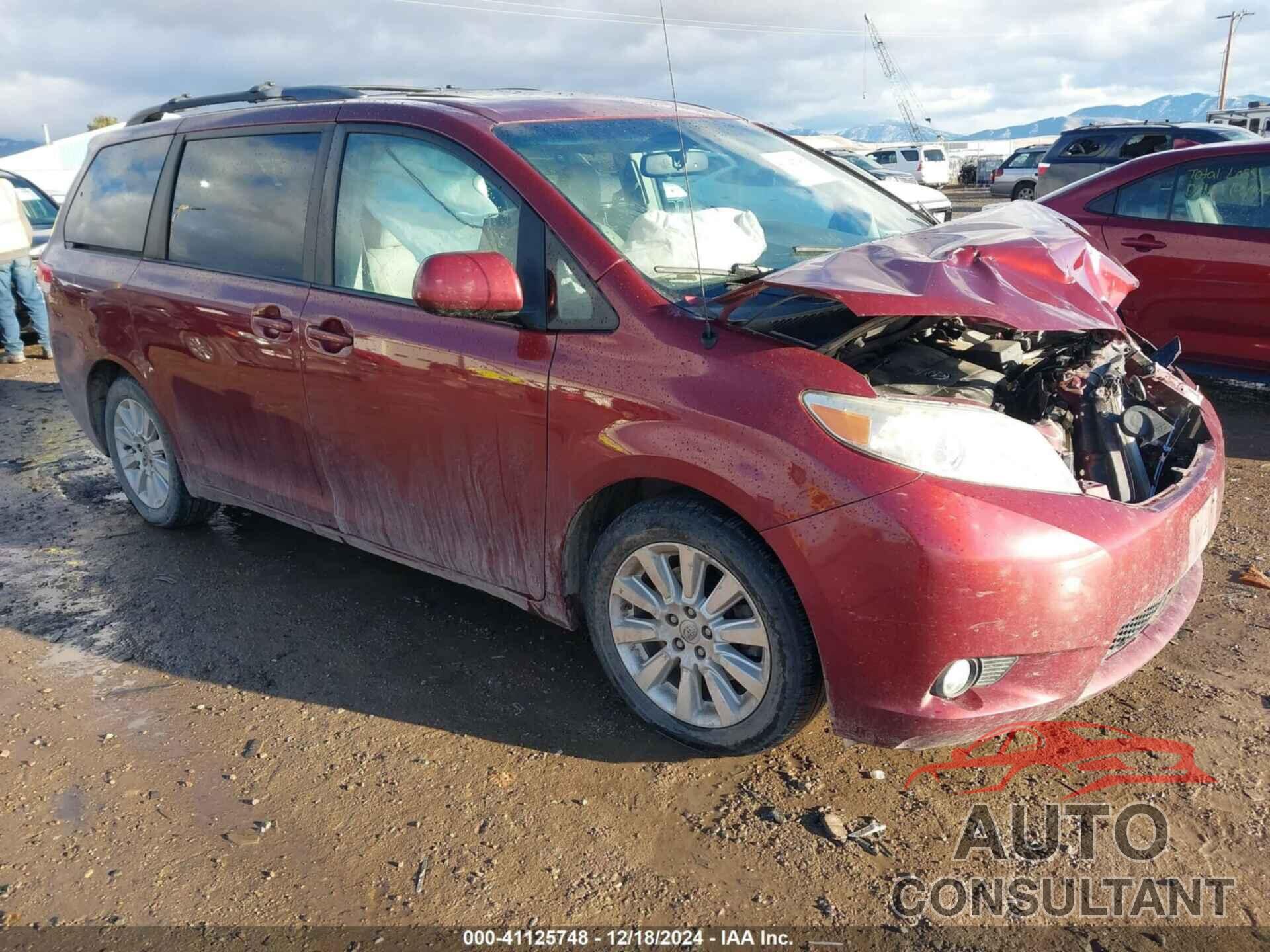 TOYOTA SIENNA 2013 - 5TDDK3DC9DS064722