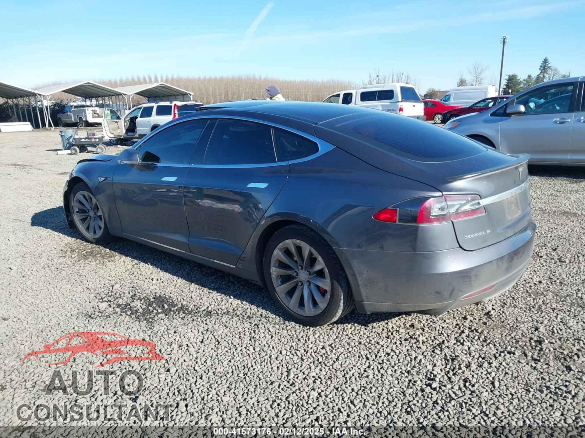 TESLA MODEL S 2014 - 5YJSA1H23EFP64452