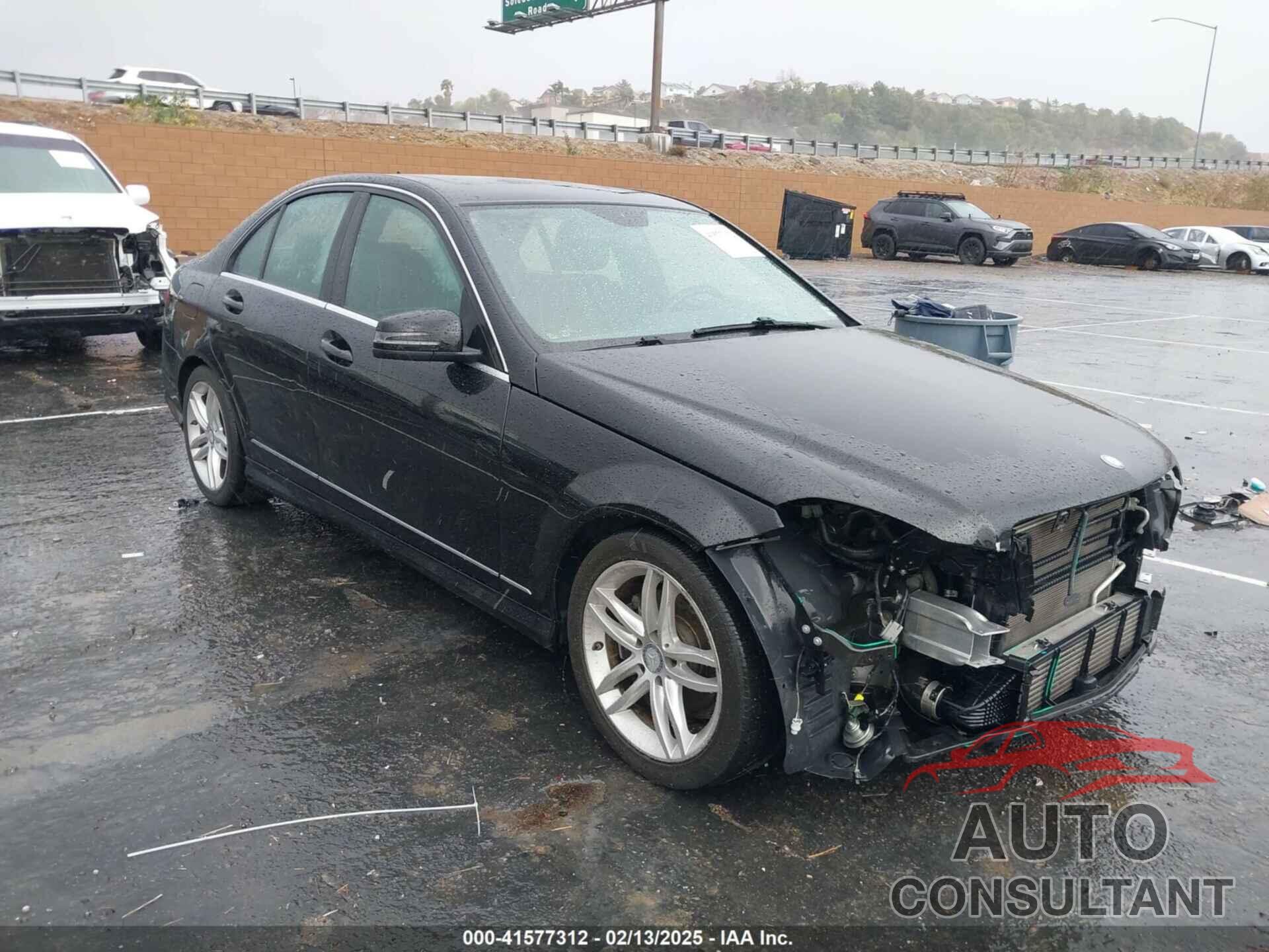 MERCEDES-BENZ C 250 2014 - WDDGF4HB2EA960292