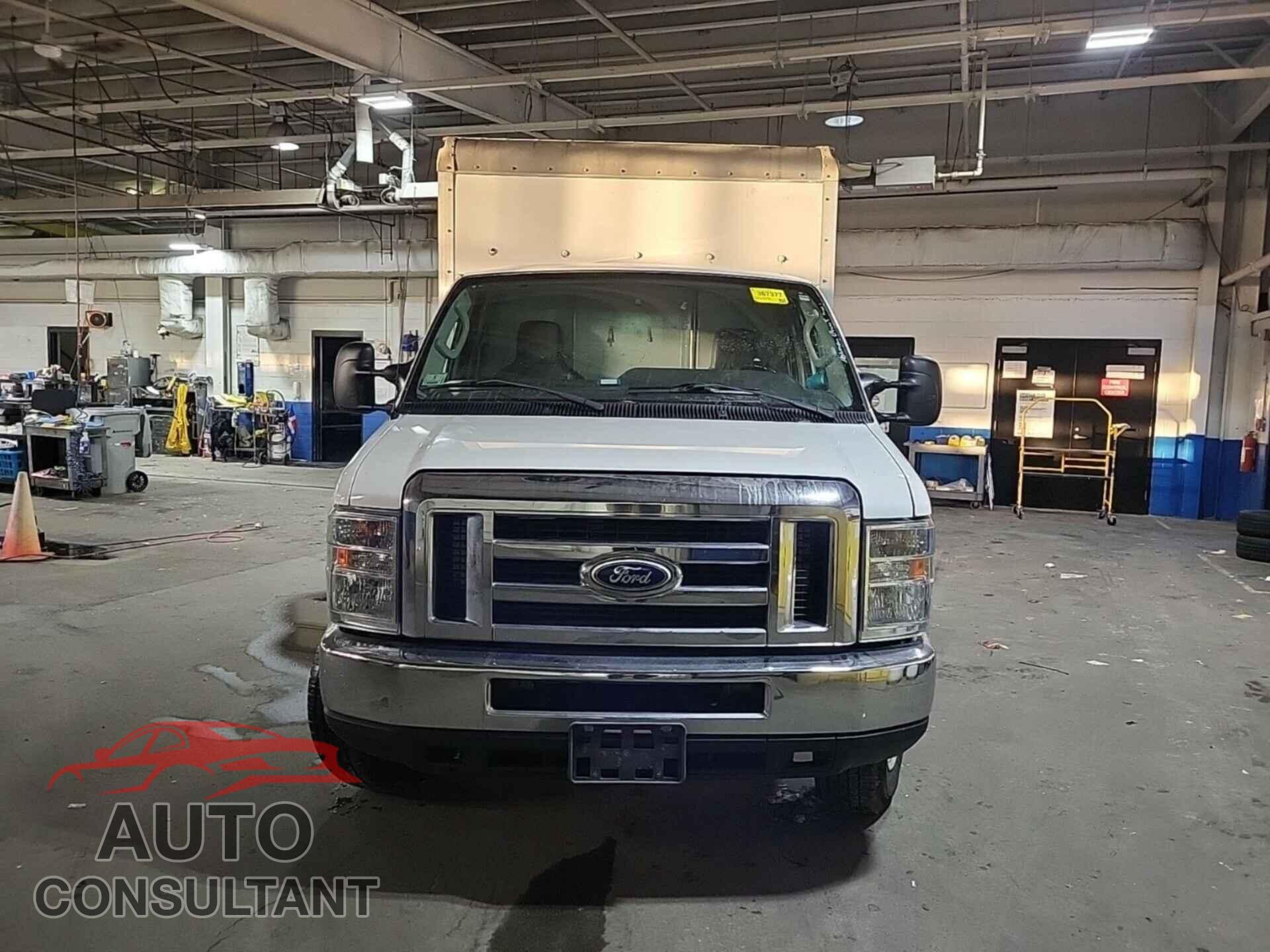 FORD ECONOLINE 2016 - 1FDWE3FL5GDC10641