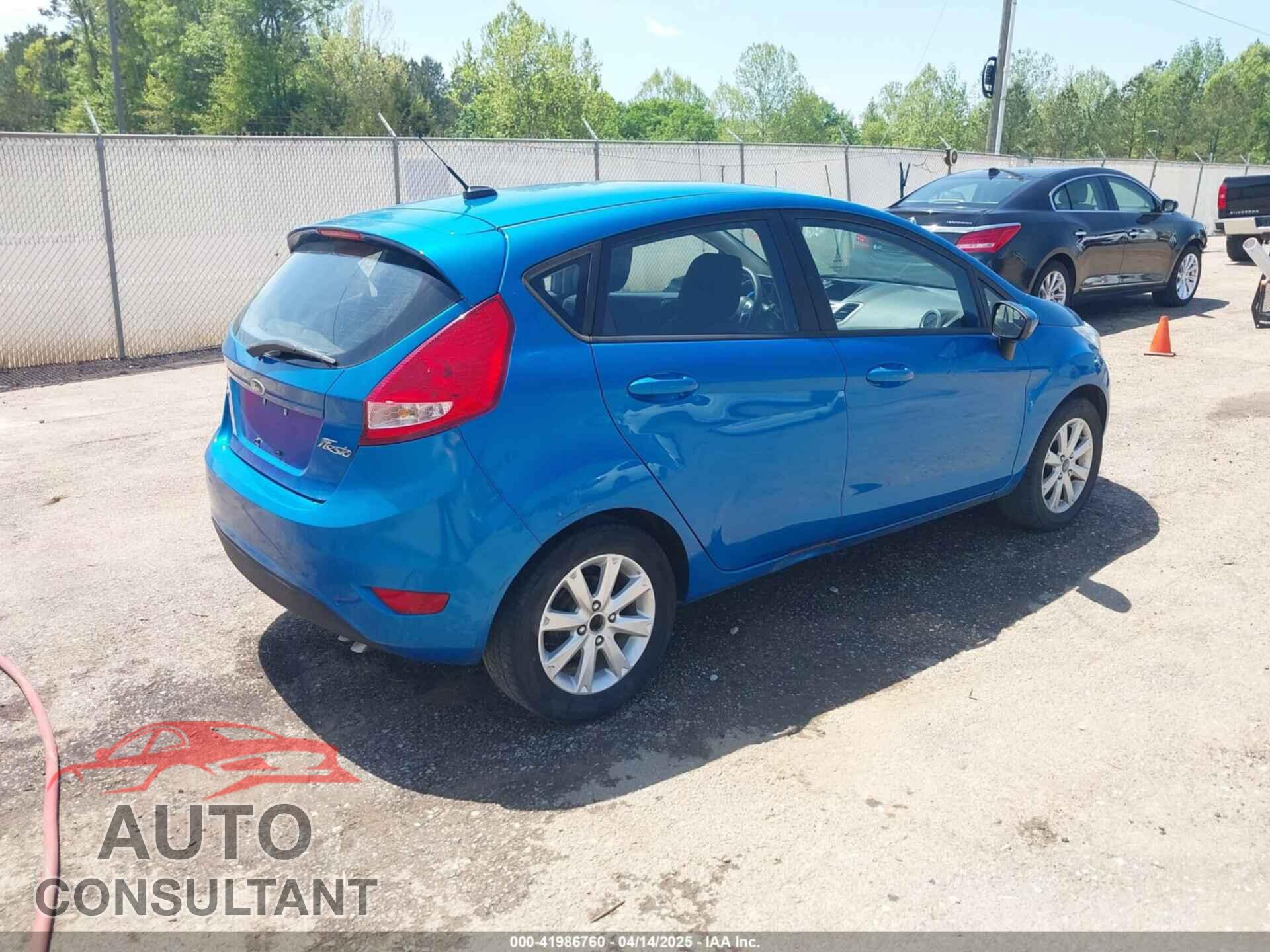 FORD FIESTA 2012 - 3FADP4EJ5CM138047