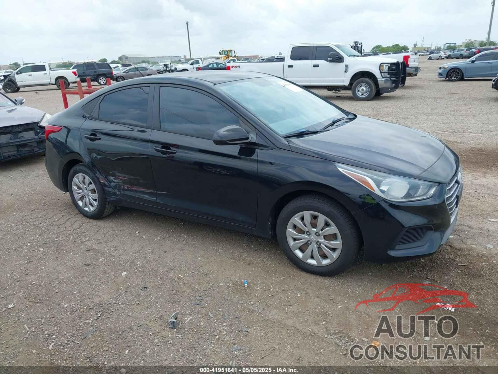 HYUNDAI ACCENT 2019 - 3KPC24A30KE051161