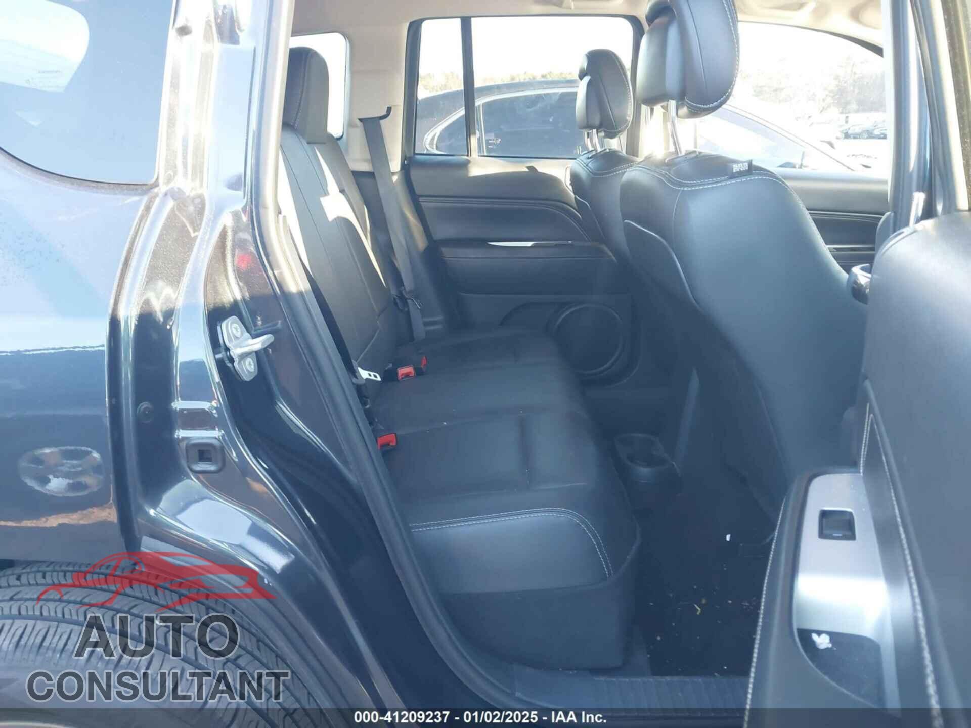 JEEP COMPASS 2015 - 1C4NJCEA0FD210511