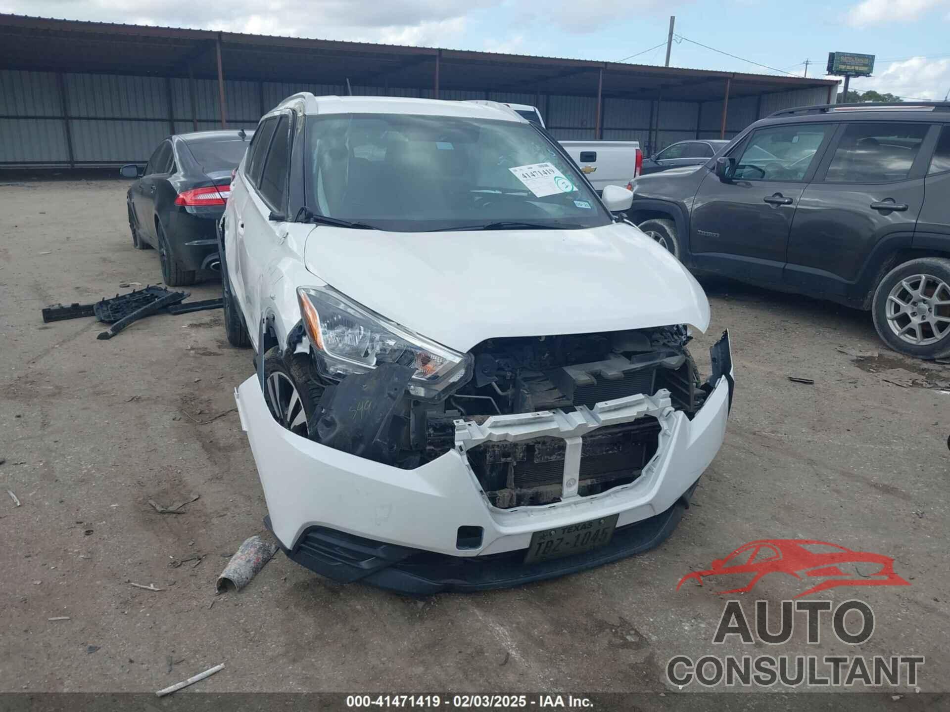 NISSAN KICKS 2019 - 3N1CP5CU8KL527958