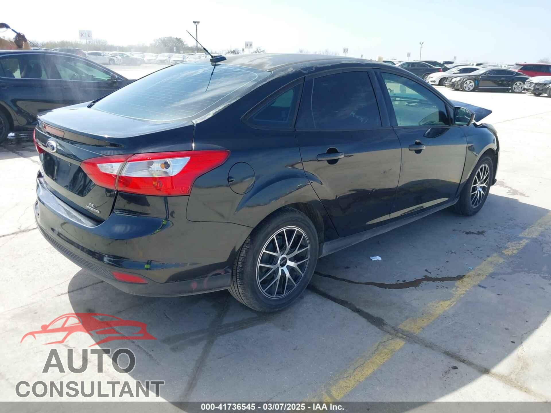 FORD FOCUS 2012 - 1FAHP3F23CL385927