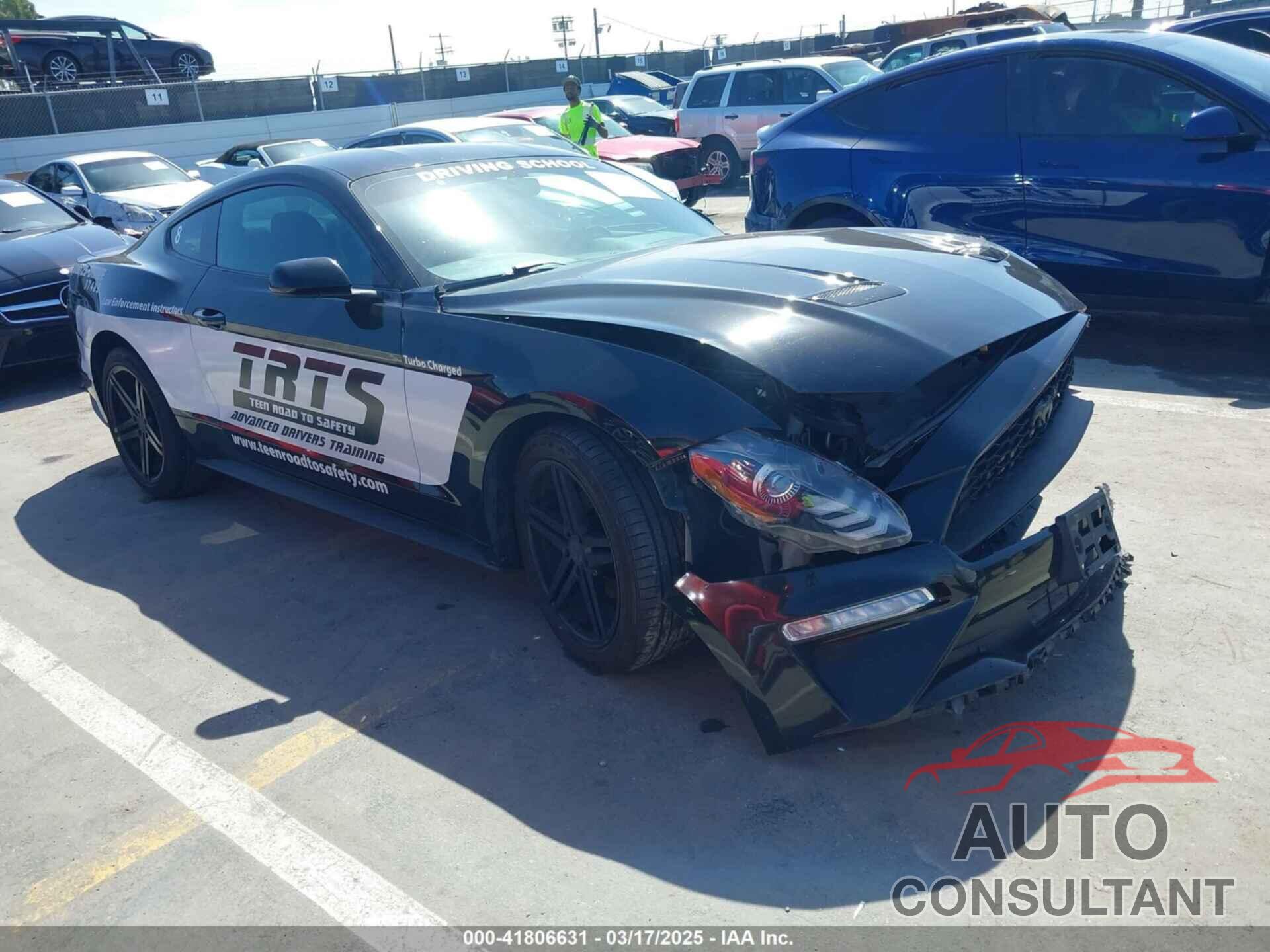 FORD MUSTANG 2018 - 1FA6P8TH6J5176390