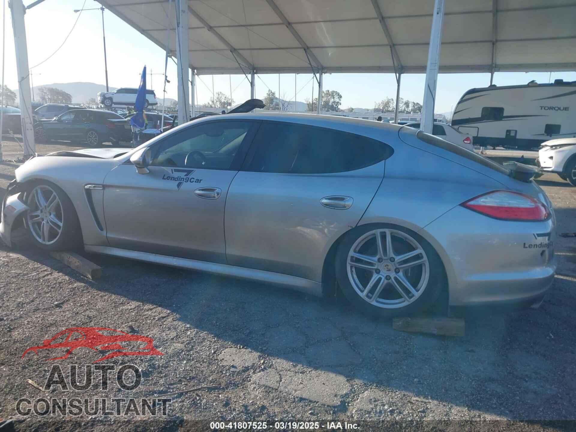 PORSCHE PANAMERA 2011 - WP0AA2A78BL021432