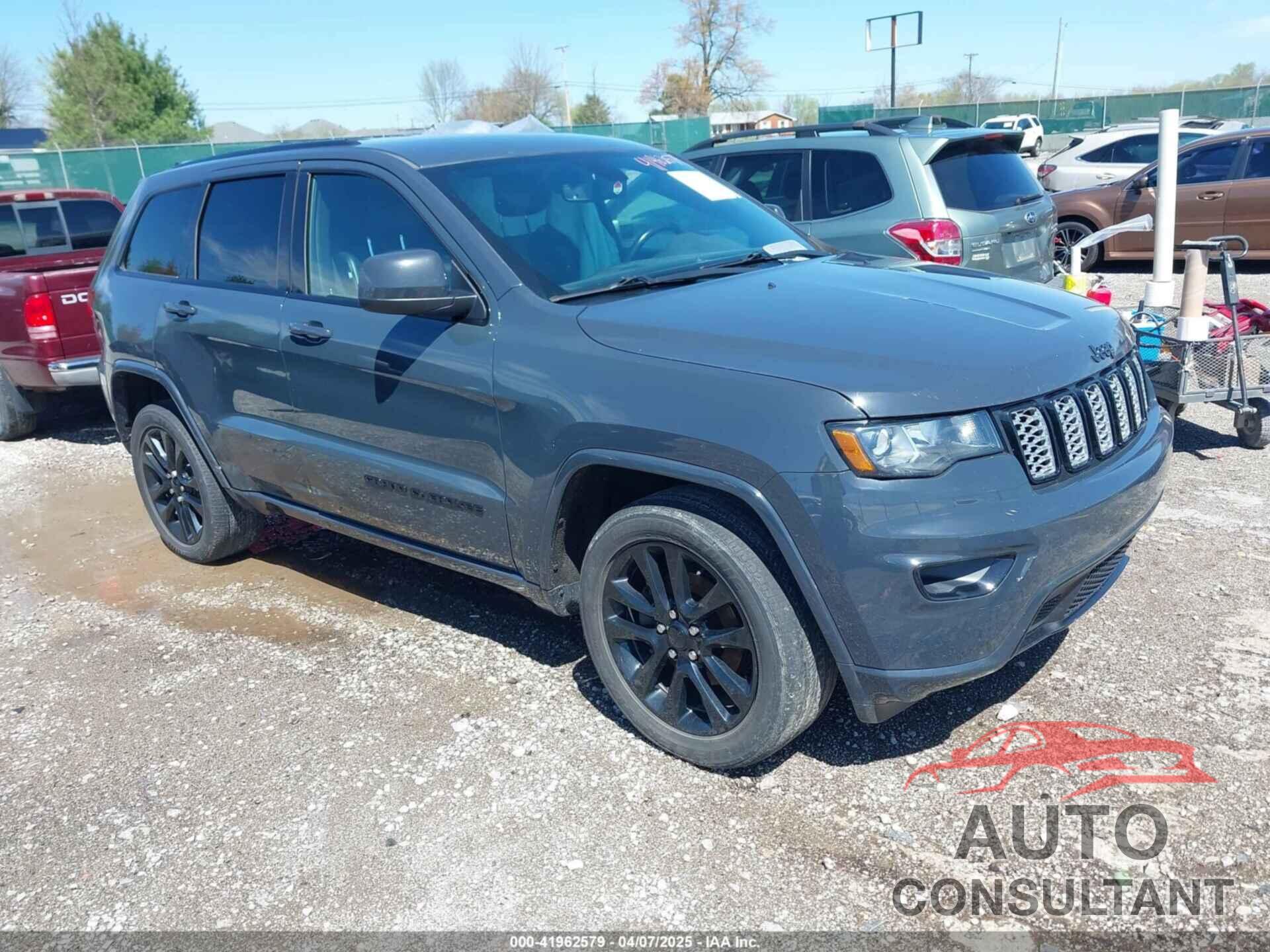 JEEP GRAND CHEROKEE 2018 - 1C4RJFAG2JC420927