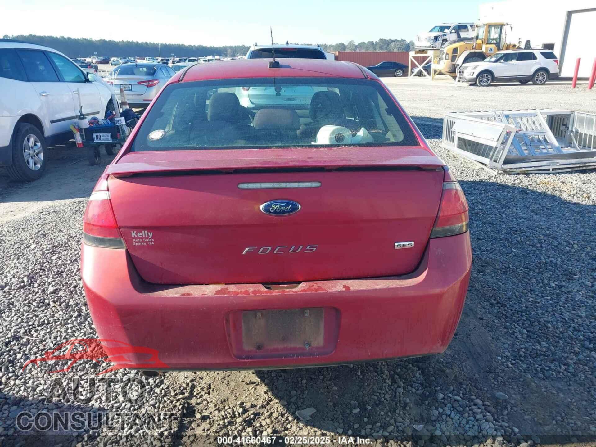 FORD FOCUS 2011 - 1FAHP3GN0BW153839