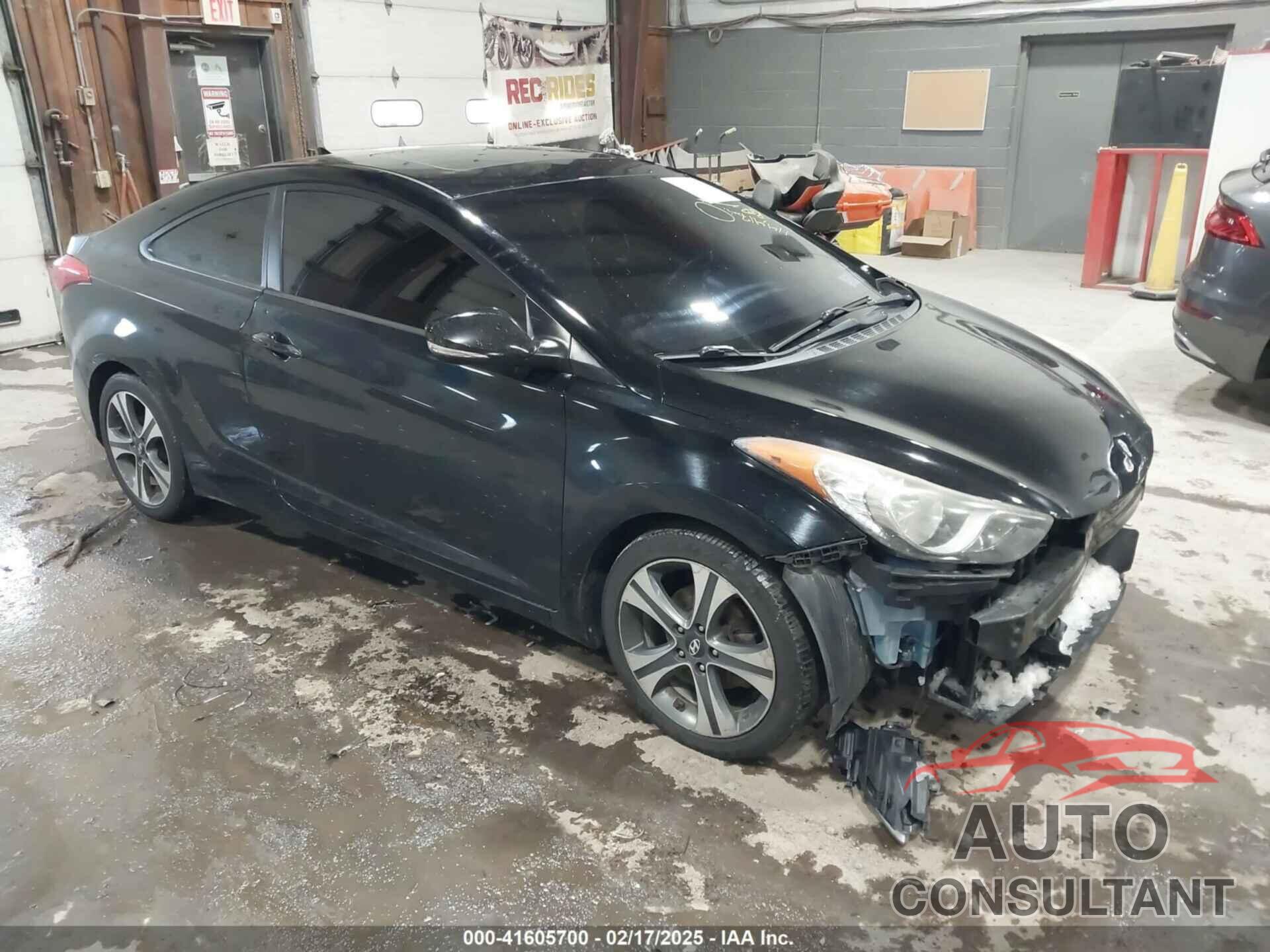 HYUNDAI ELANTRA 2013 - KMHDH6AE1DU015012
