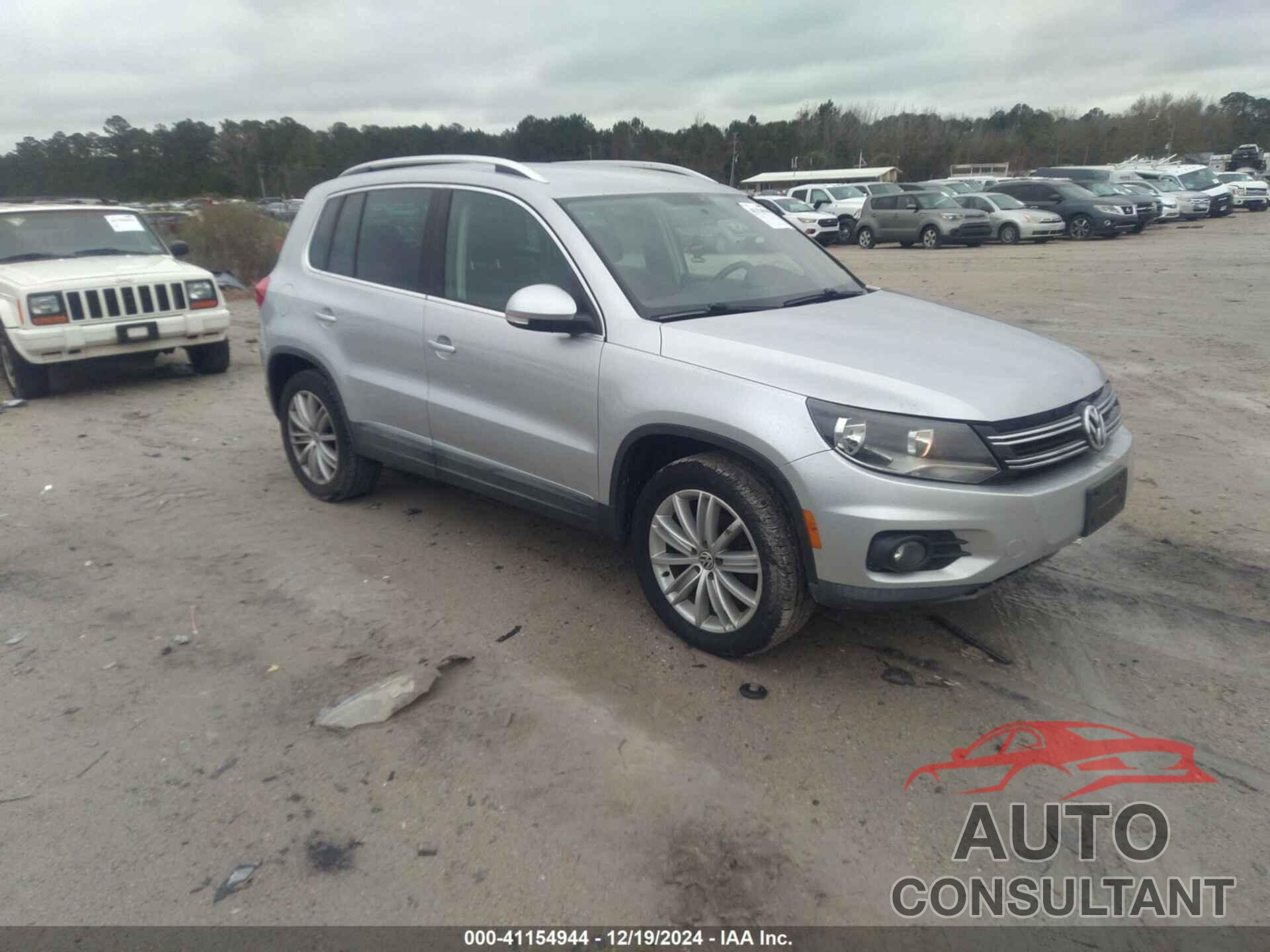 VOLKSWAGEN TIGUAN 2014 - WVGAV3AX6EW531920