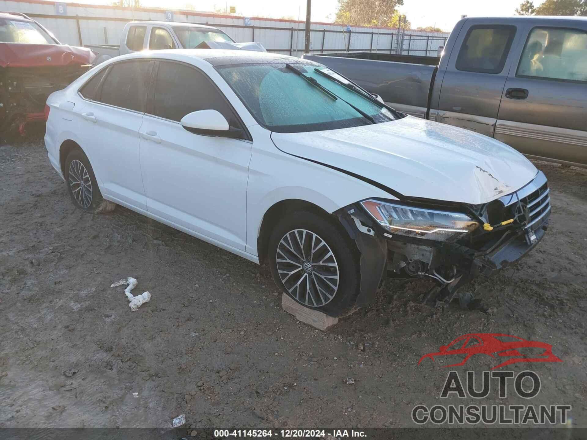 VOLKSWAGEN JETTA 2019 - 3VWC57BU0KM069193
