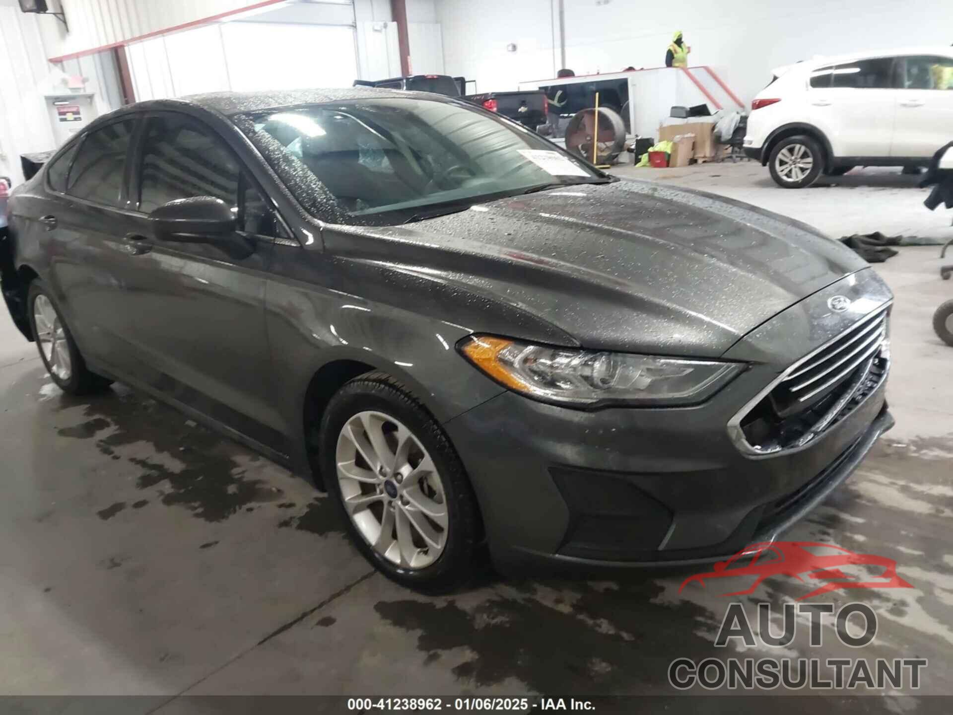FORD FUSION 2020 - 3FA6P0HD3LR251439