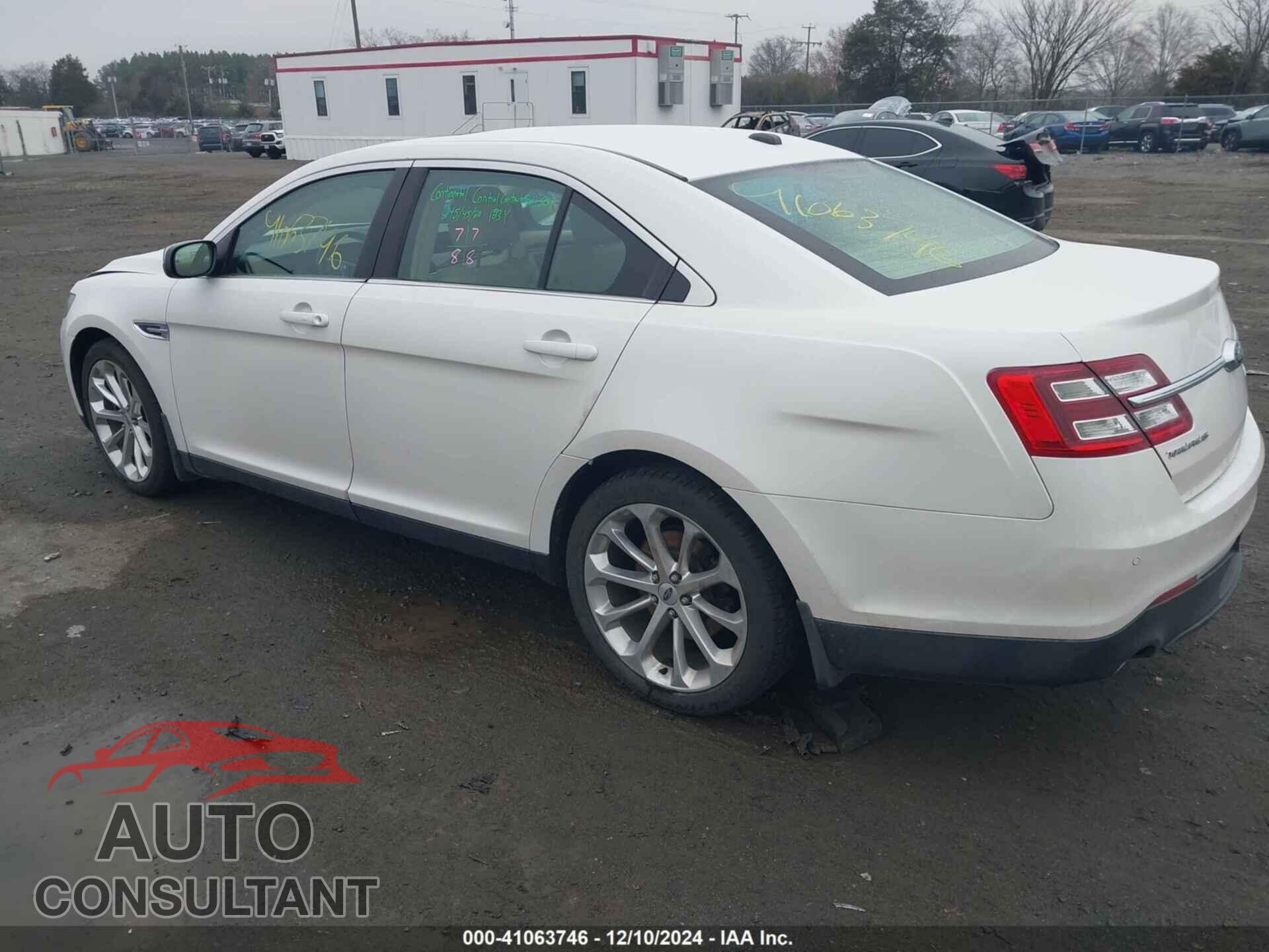 FORD TAURUS 2015 - 1FAHP2F87FG127177