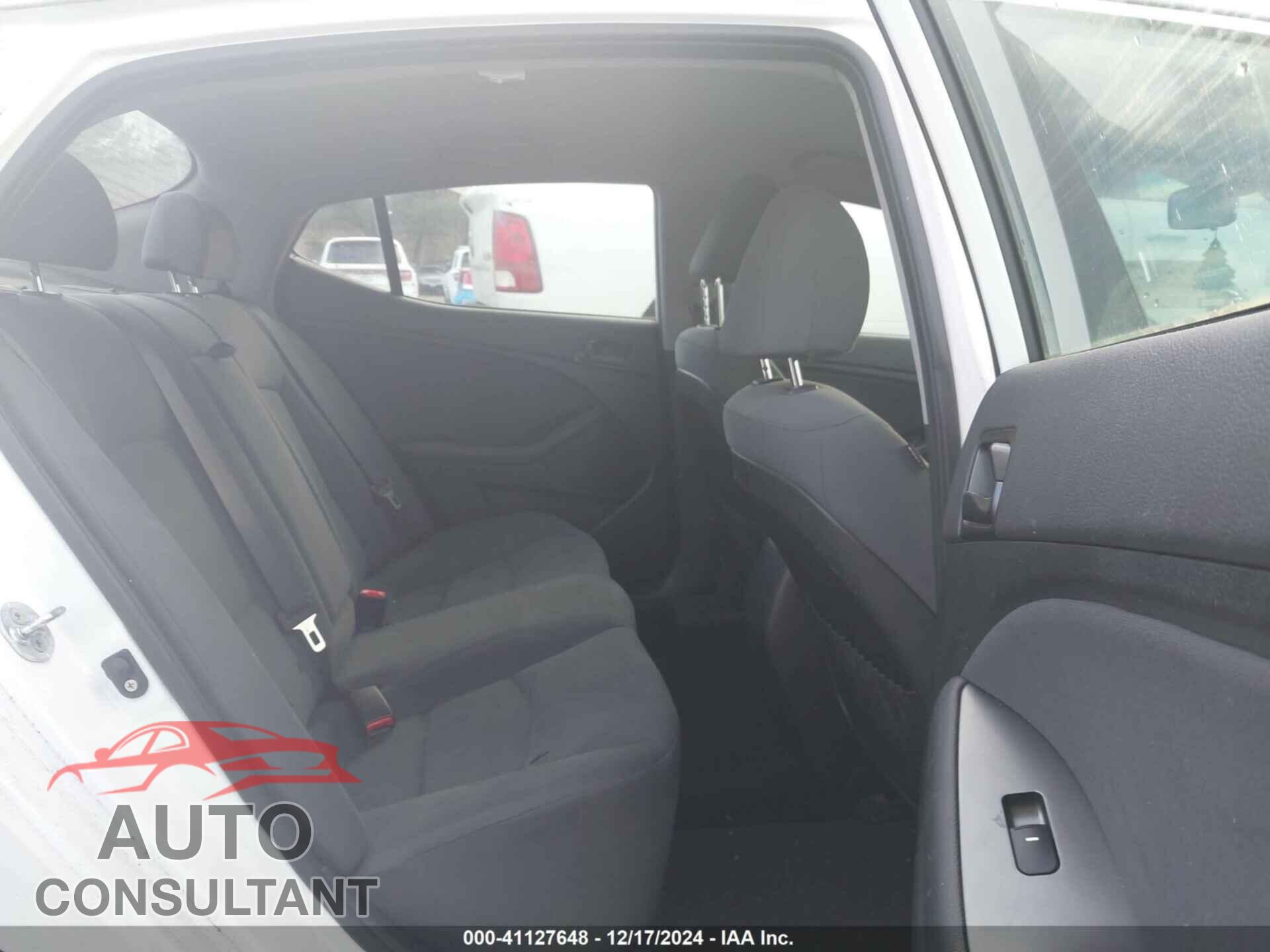 KIA OPTIMA 2015 - KNAGM4A77F5586937