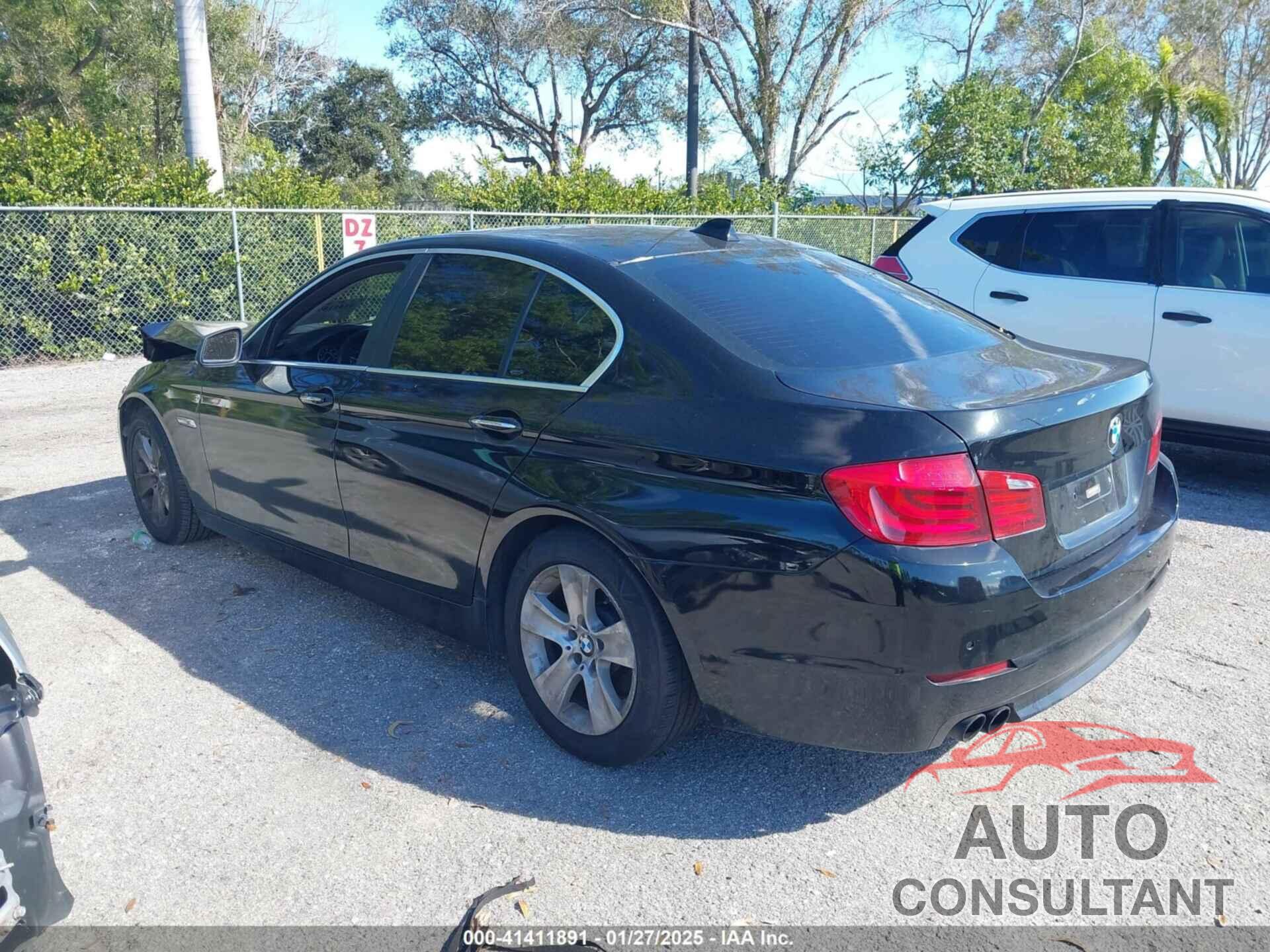 BMW 528I 2012 - WBAXG5C58CDX06402