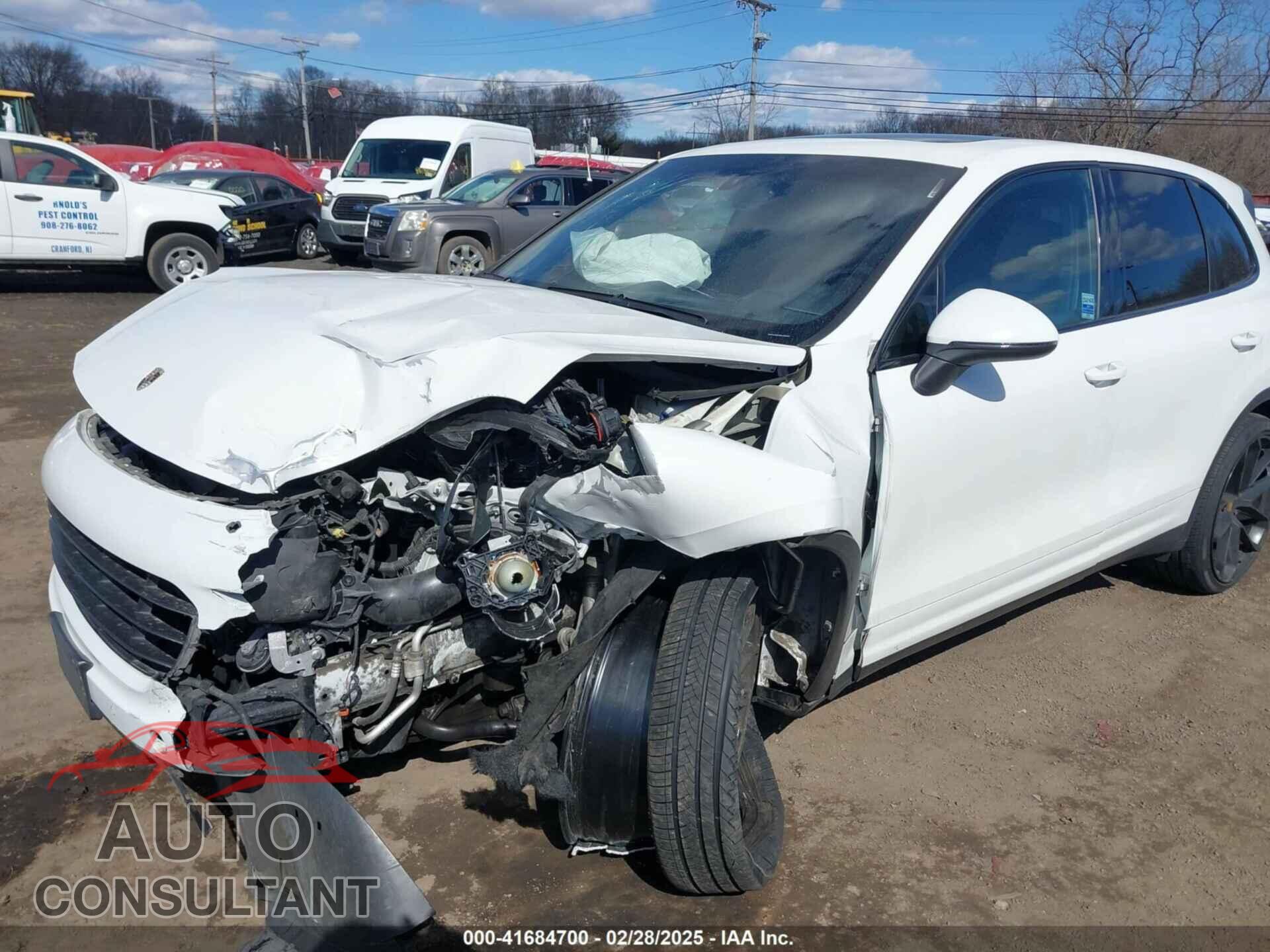 PORSCHE CAYENNE 2016 - WP1AA2A26GLA02503