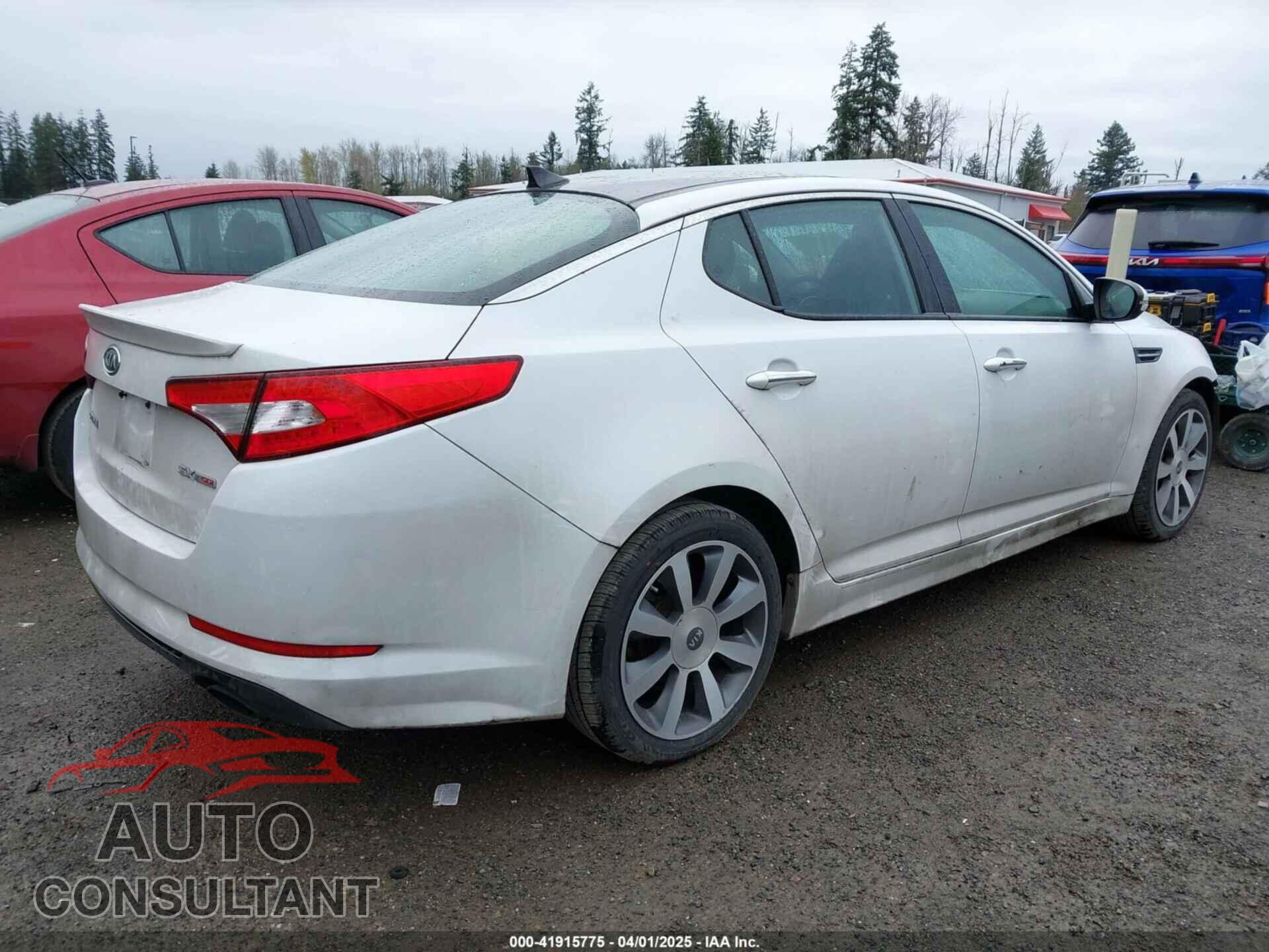 KIA OPTIMA 2012 - 5XXGR4A67CG049715
