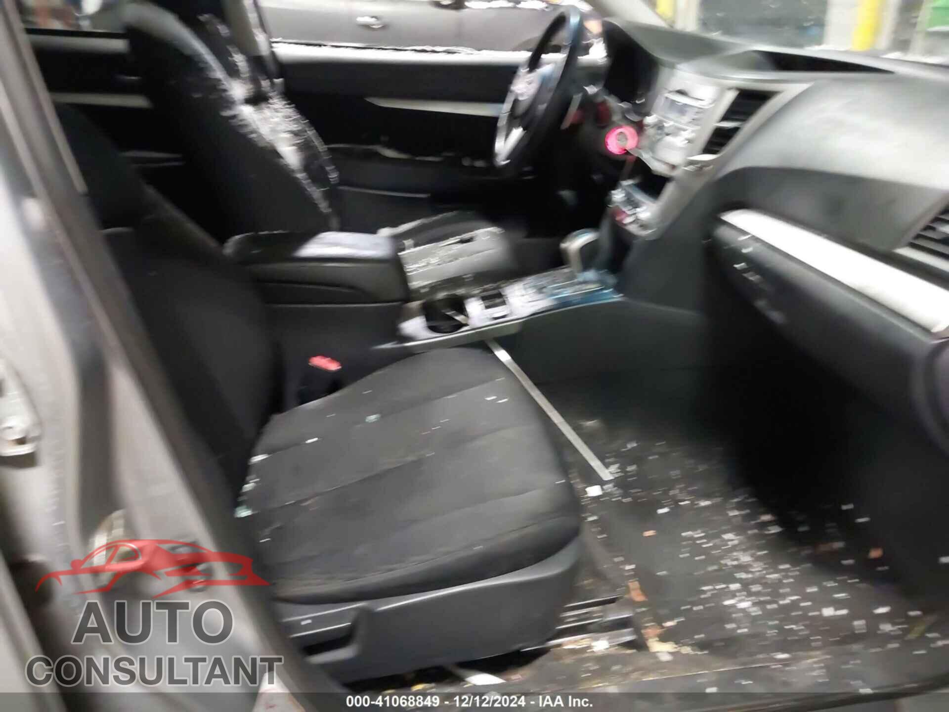 SUBARU OUTBACK 2011 - 4S4BREGC5B2311020