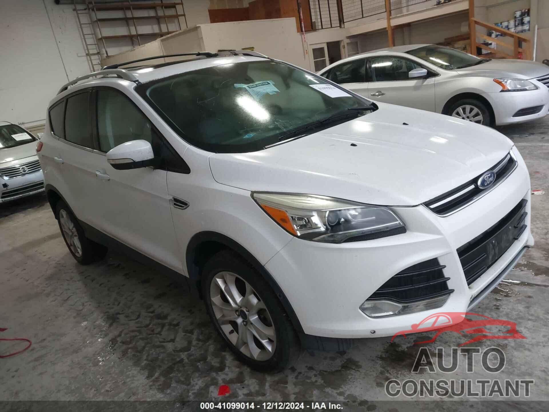 FORD ESCAPE 2016 - 1FMCU9J90GUC44717