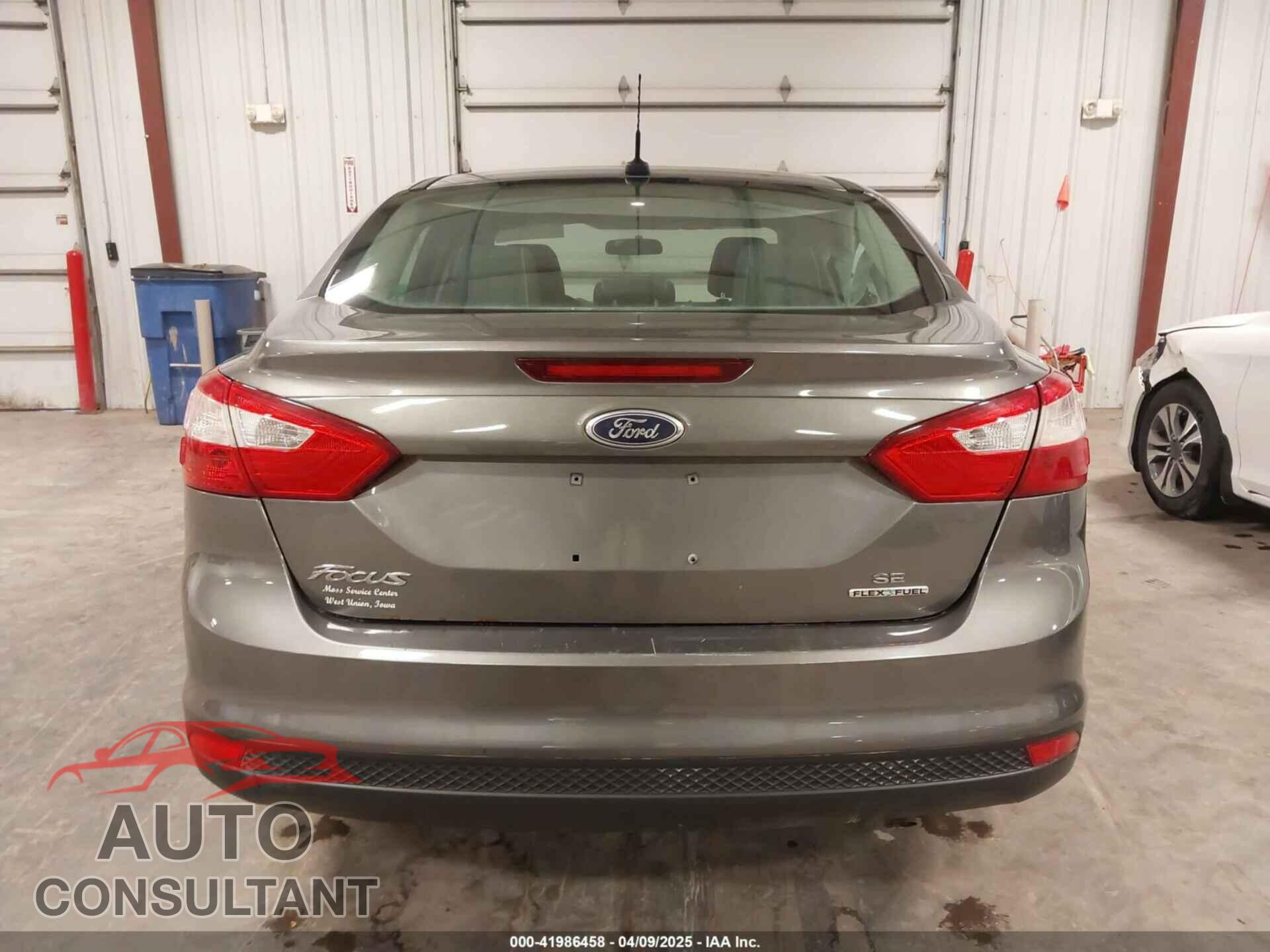 FORD FOCUS 2014 - 1FADP3F2XEL280190