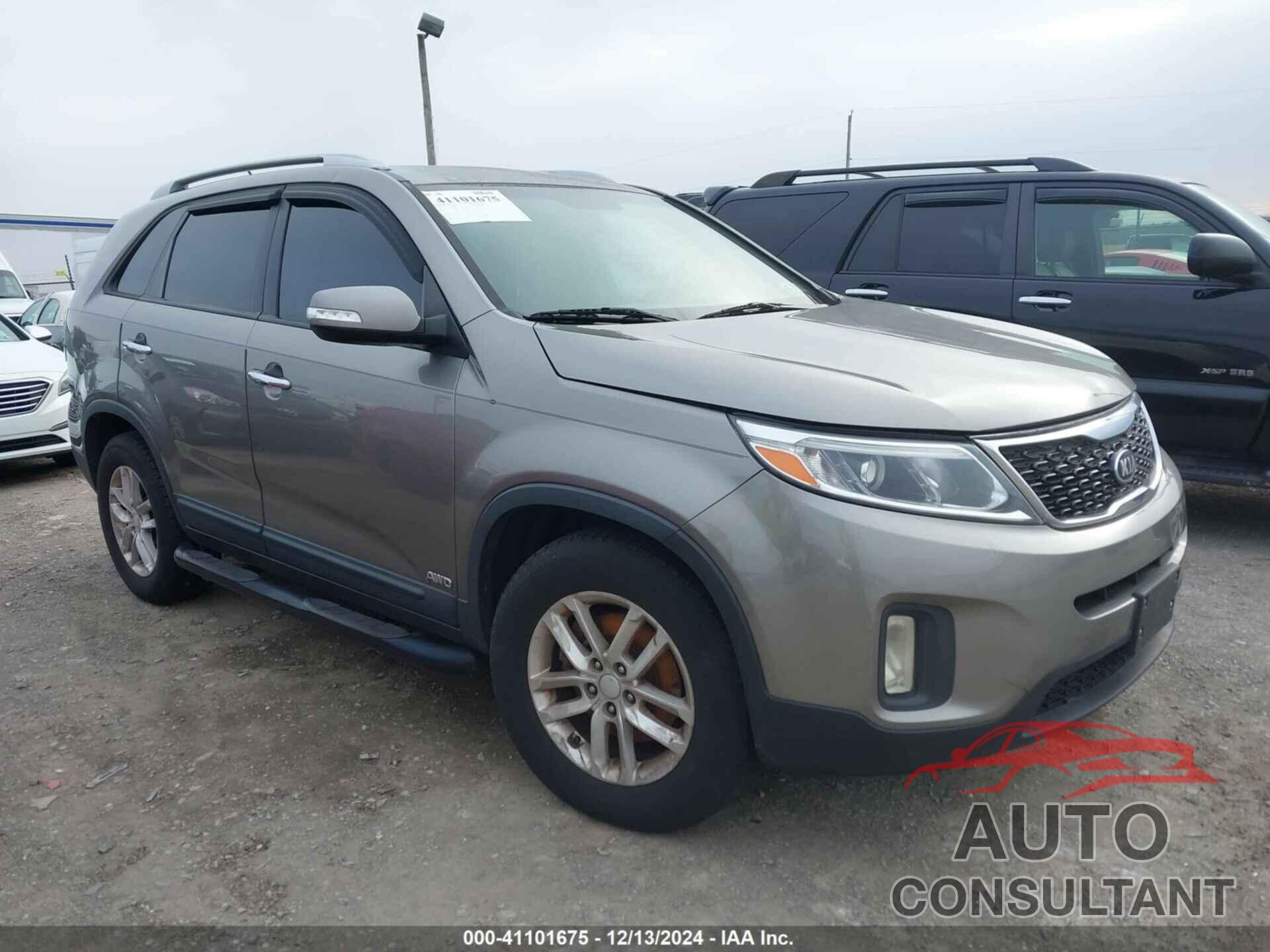 KIA SORENTO 2014 - 5XYKTDA77EG462334