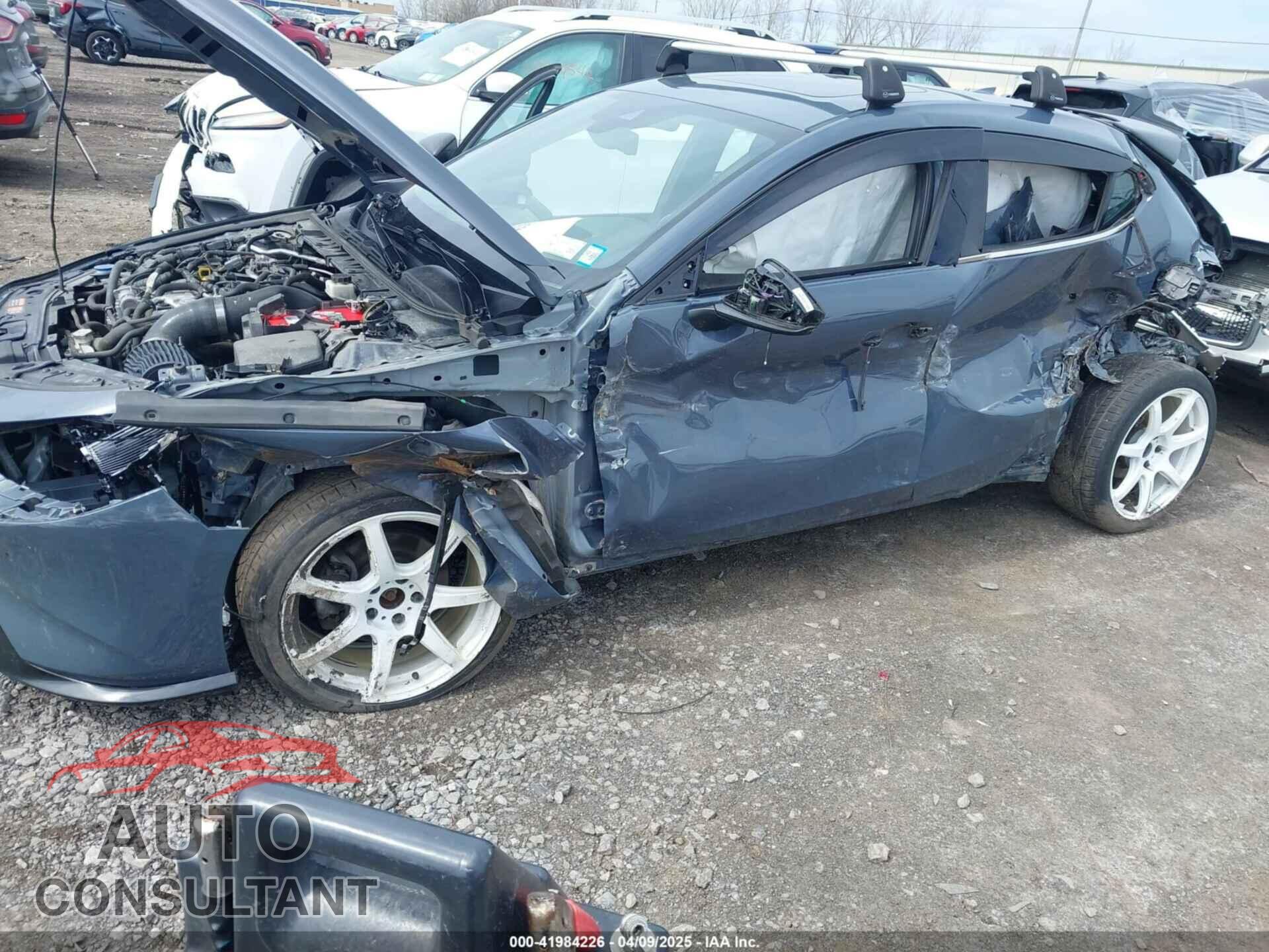 MAZDA MAZDA3 HATCHBACK 2021 - JM1BPBNY5M1403860