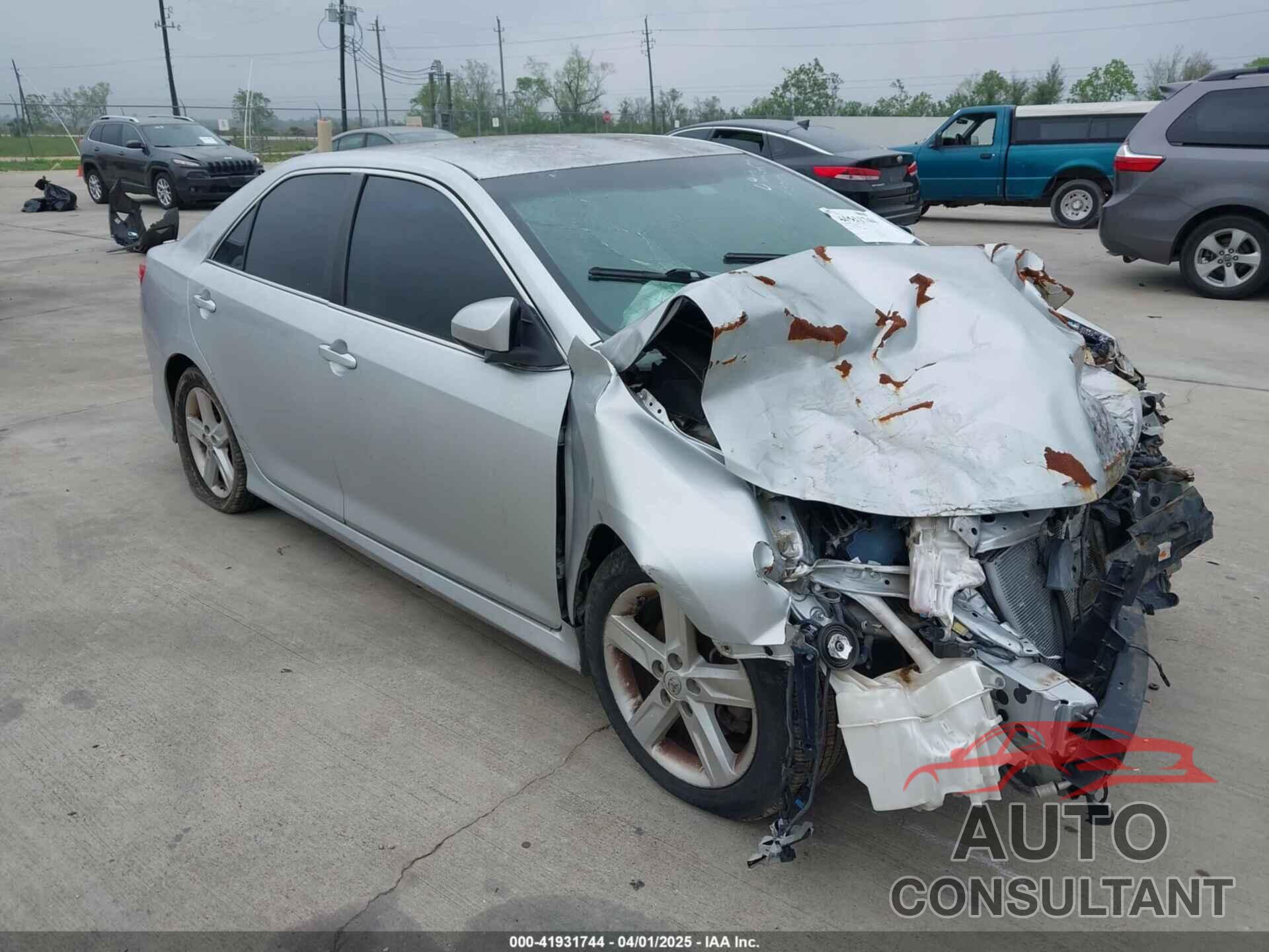 TOYOTA CAMRY 2014 - 4T1BF1FK4EU809356