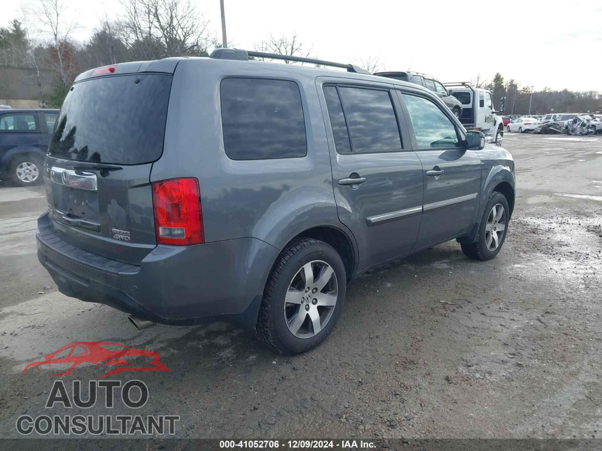 HONDA PILOT 2013 - 5FNYF4H93DB008032
