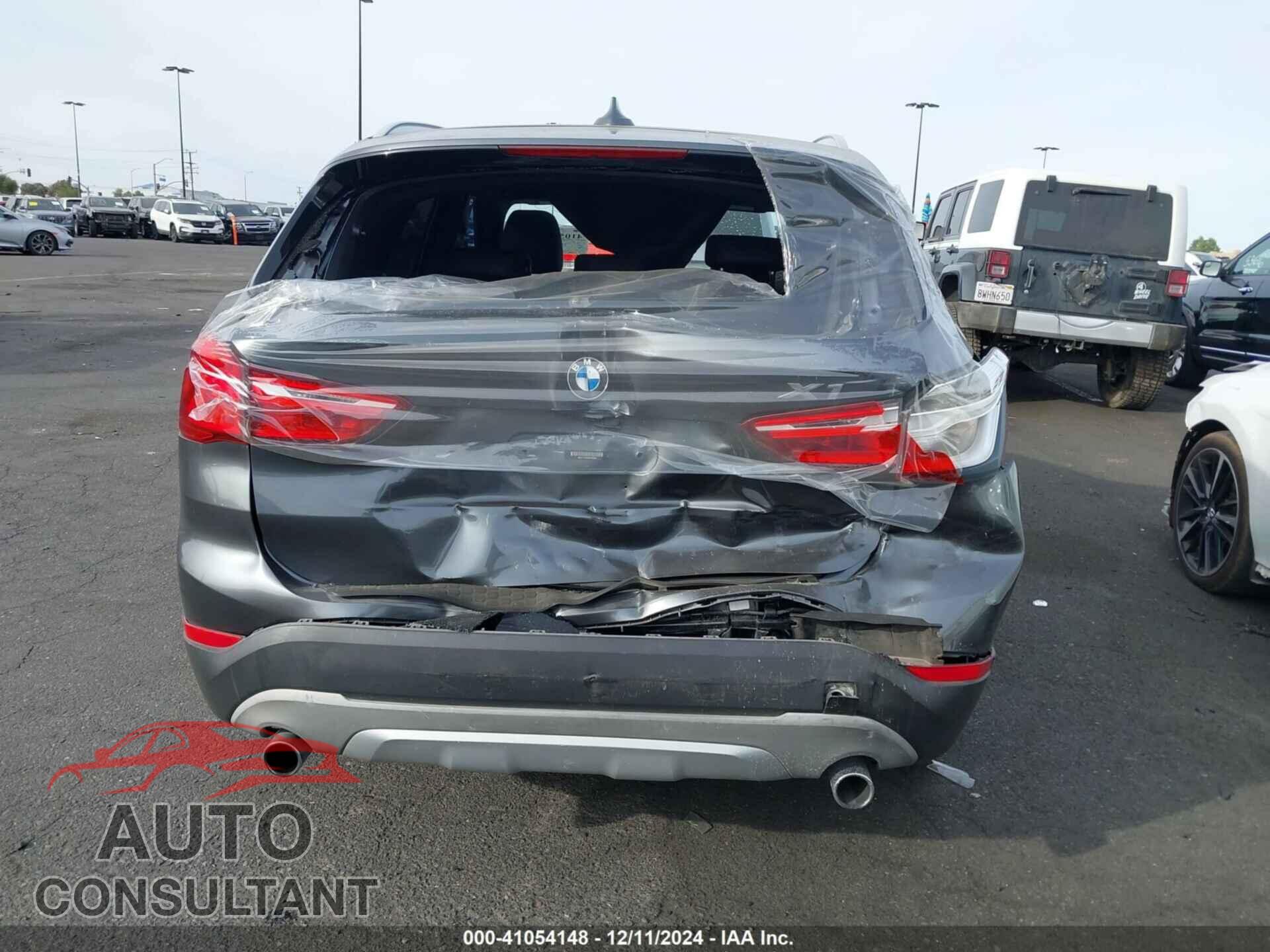 BMW X1 2017 - WBXHT3C39H5F68558
