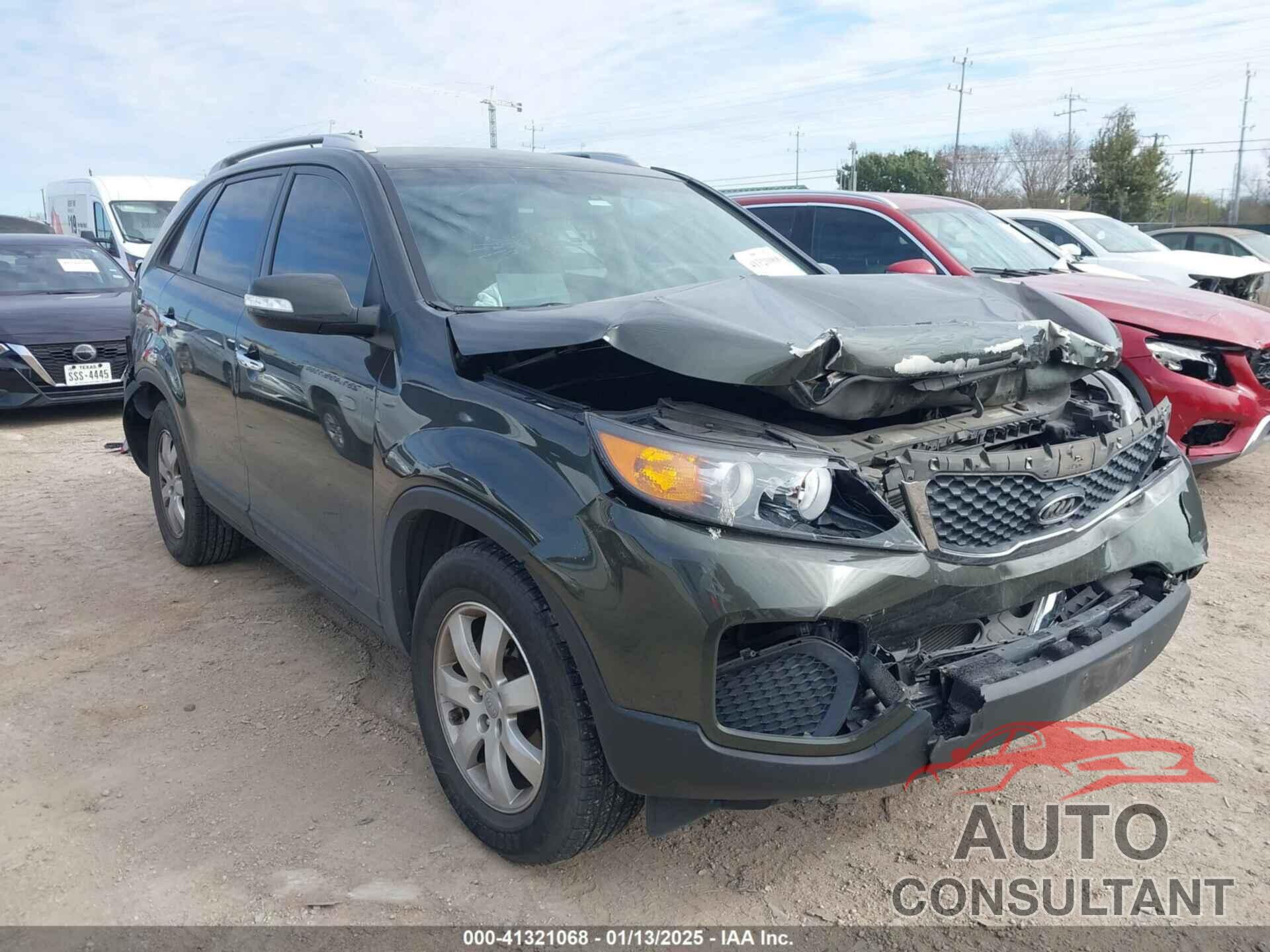 KIA SORENTO 2013 - 5XYKT4A27DG317779