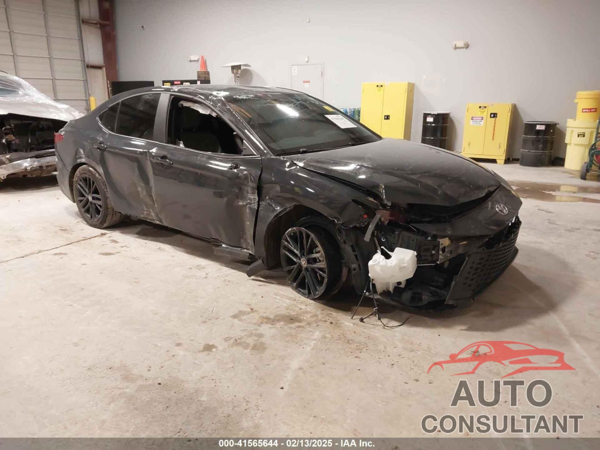 TOYOTA CAMRY 2025 - 4T1DAACKXSU548399
