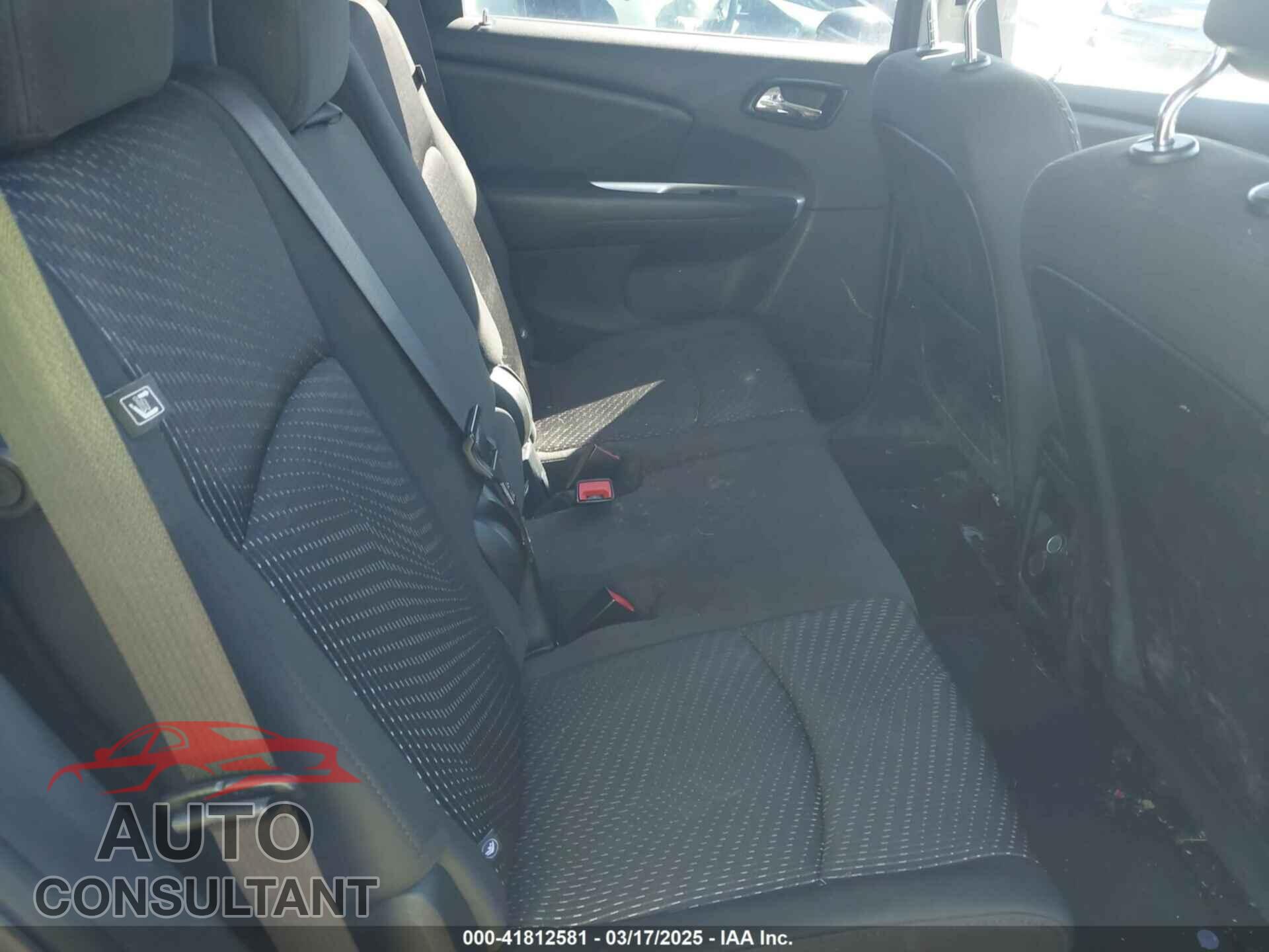 DODGE JOURNEY 2017 - 3C4PDCBG5HT505187