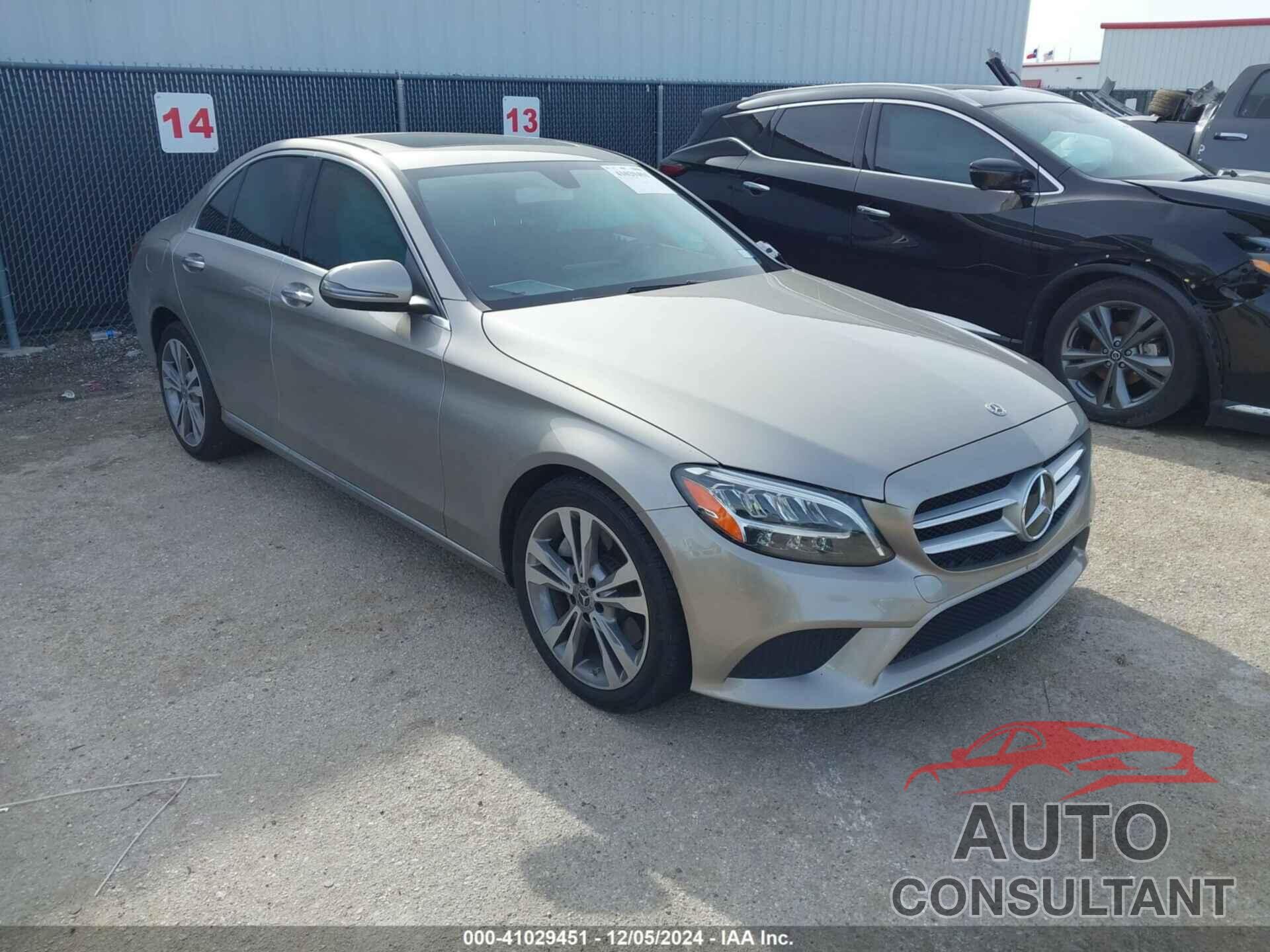 MERCEDES-BENZ C 300 2019 - 55SWF8DB5KU313972