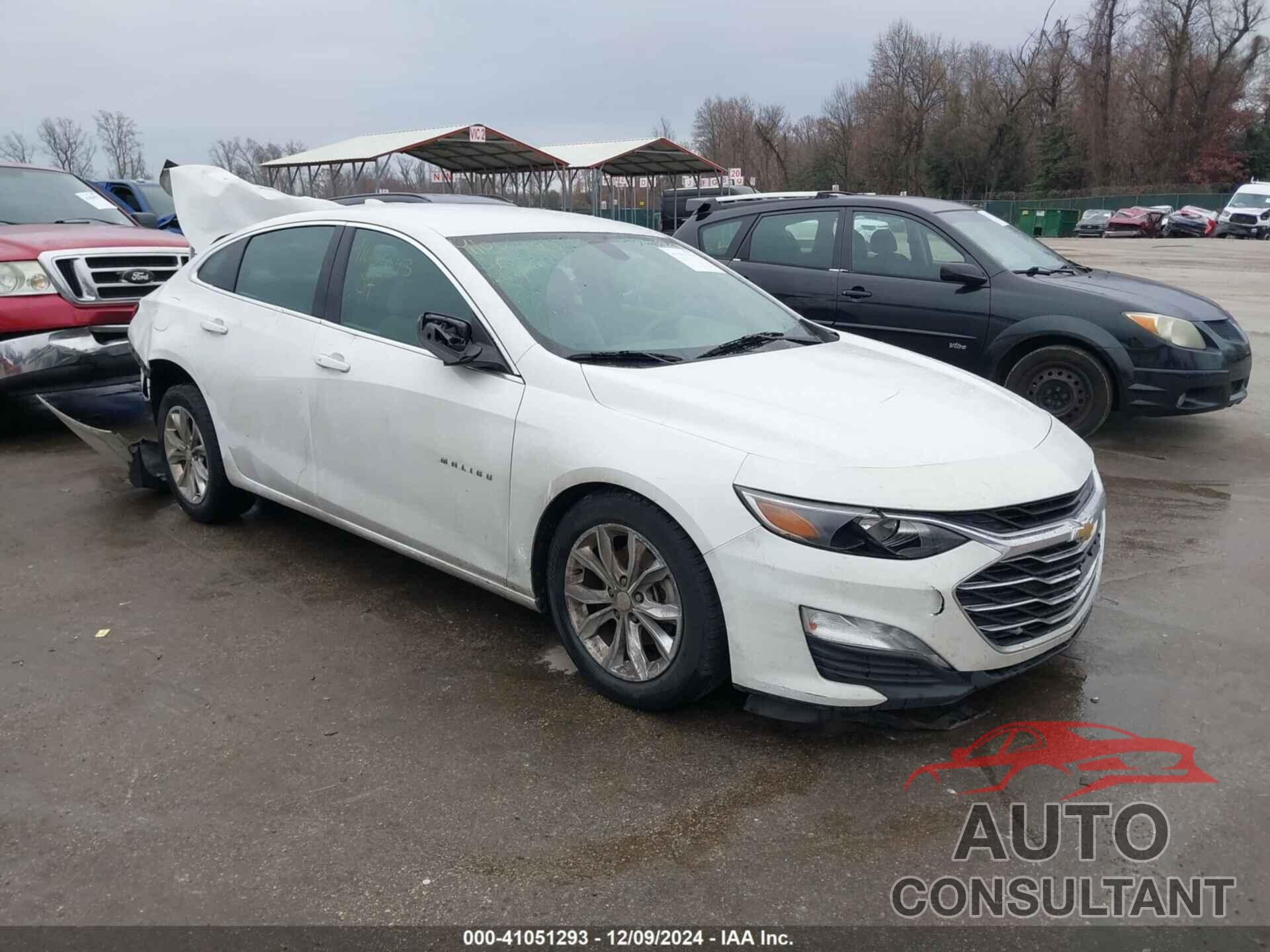 CHEVROLET MALIBU 2021 - 1G1ZD5ST7MF008396