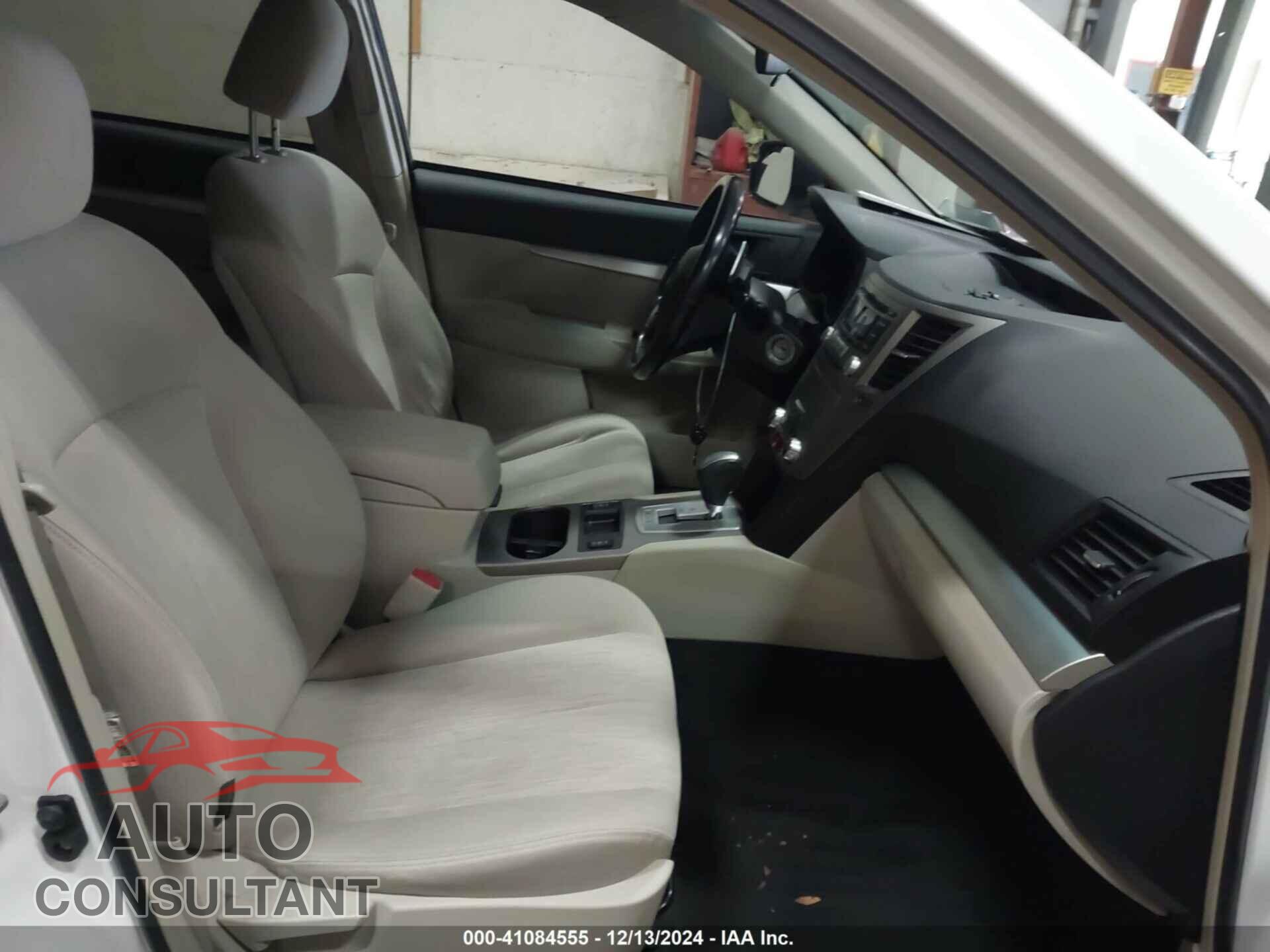 SUBARU OUTBACK 2013 - 4S4BRCCC3D3227785