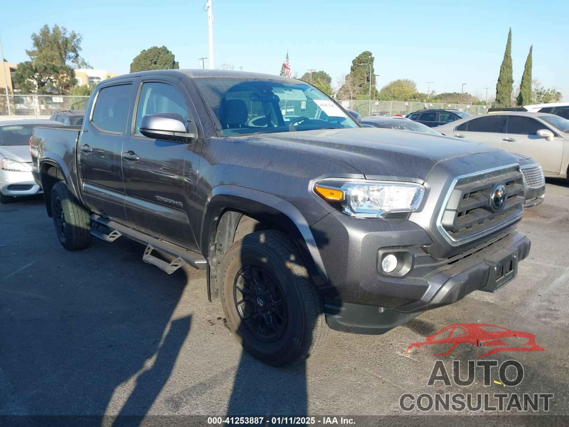 TOYOTA TACOMA 2022 - 3TMAZ5CN5NM194169