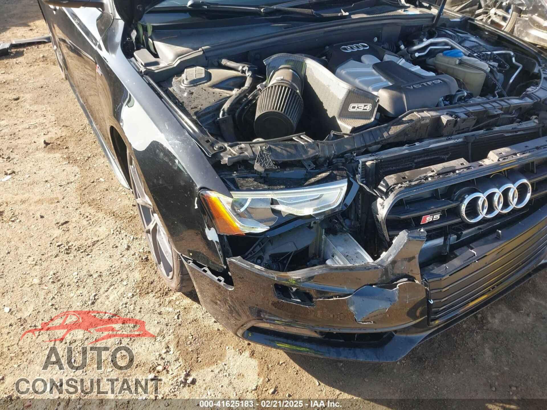 AUDI S5 2015 - WAUCGAFR0FA030099