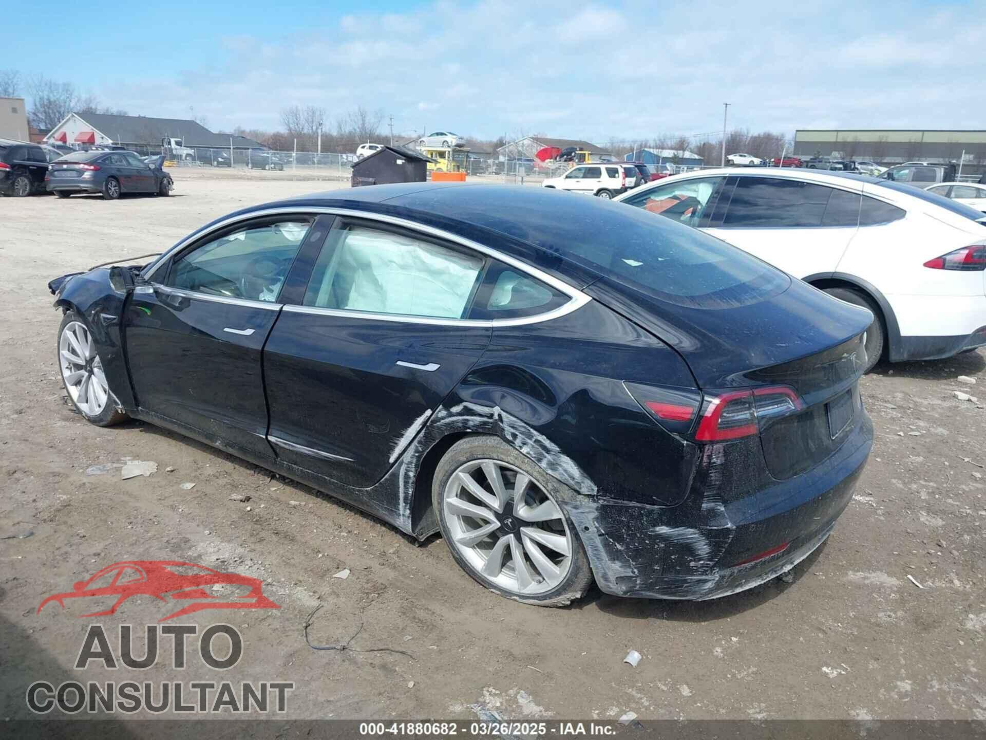 TESLA MODEL 3 2019 - 5YJ3E1EA5KF310896