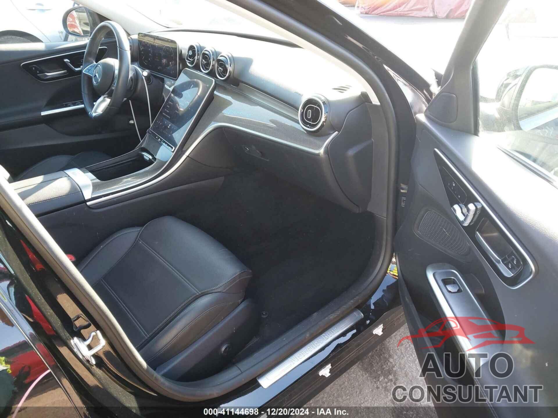 MERCEDES-BENZ C 300 2022 - W1KAF4GB9NR045044