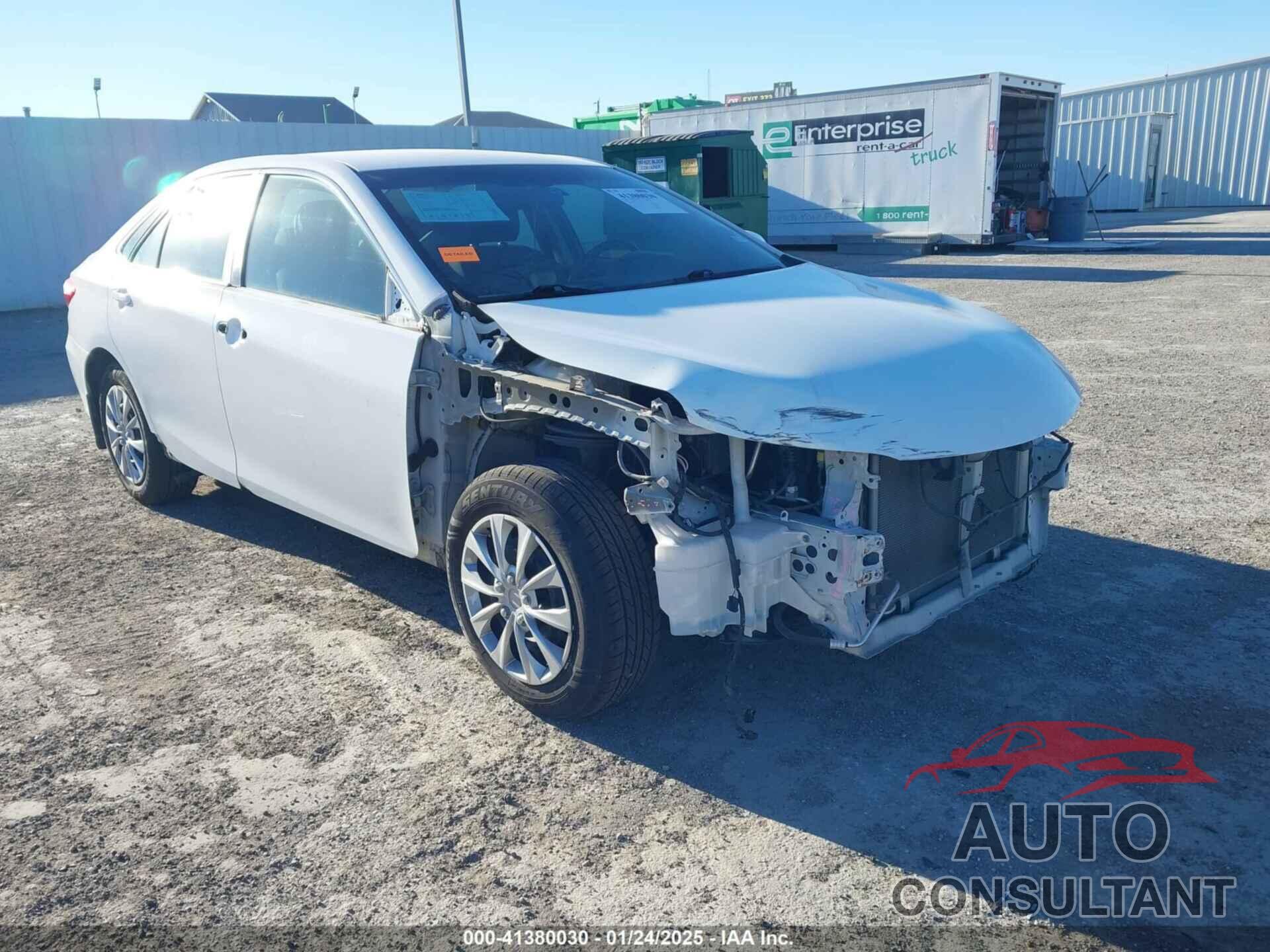 TOYOTA CAMRY 2015 - 4T4BF1FK0FR501043