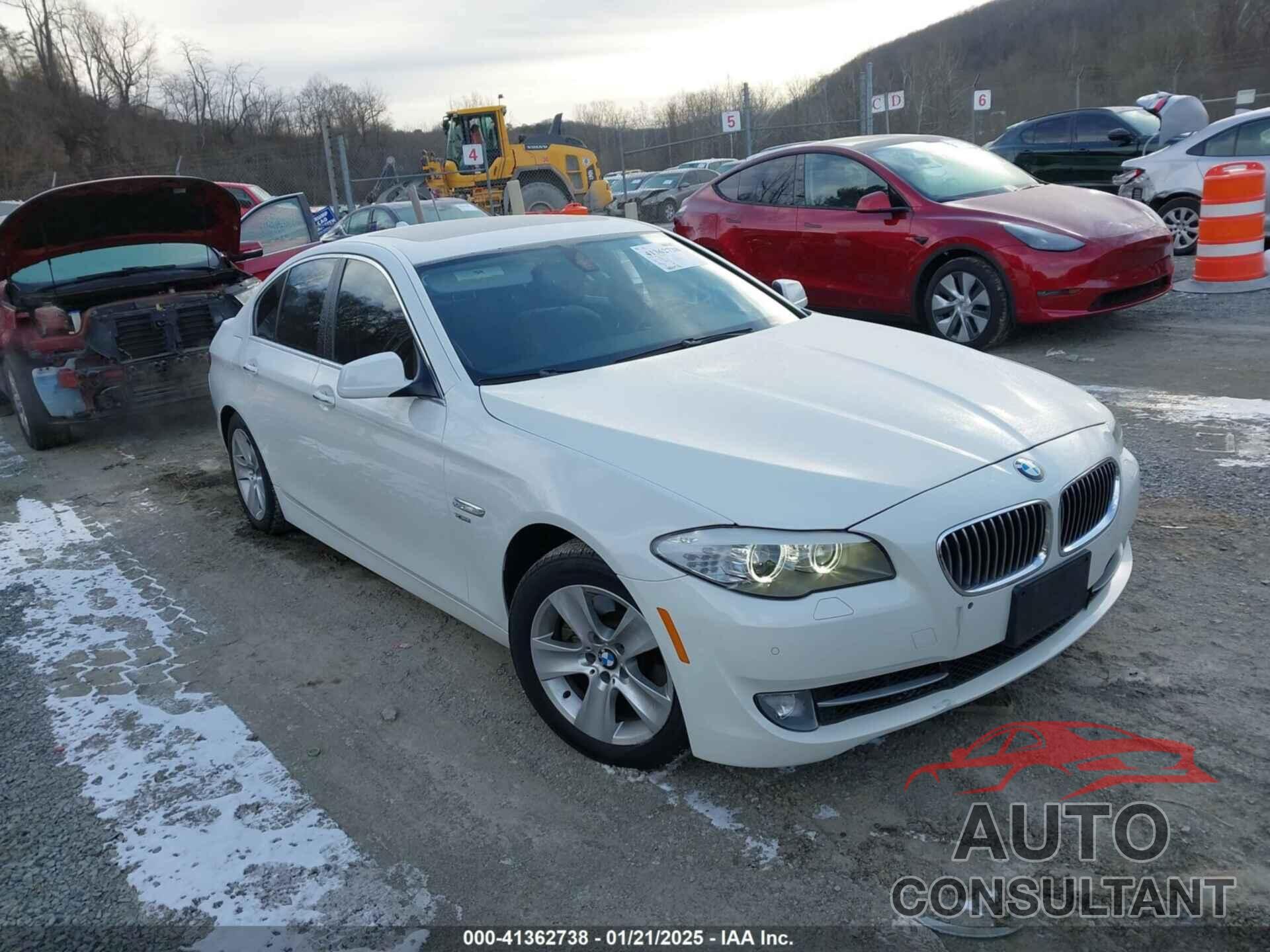 BMW 528I 2012 - WBAXH5C54CDW10702