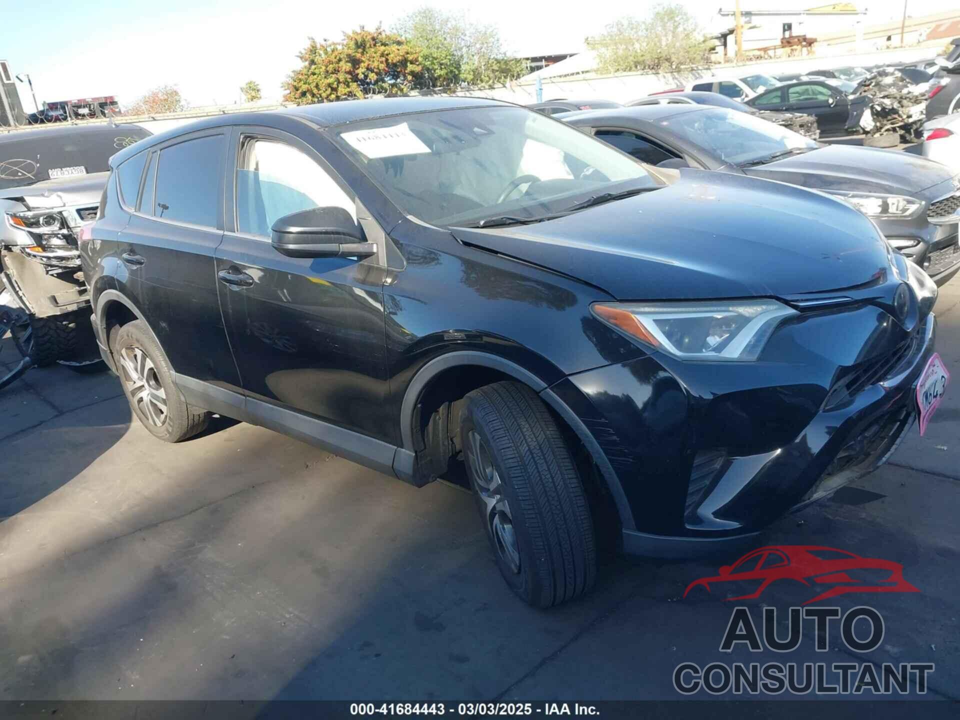 TOYOTA RAV4 2018 - 2T3ZFREV1JW471232
